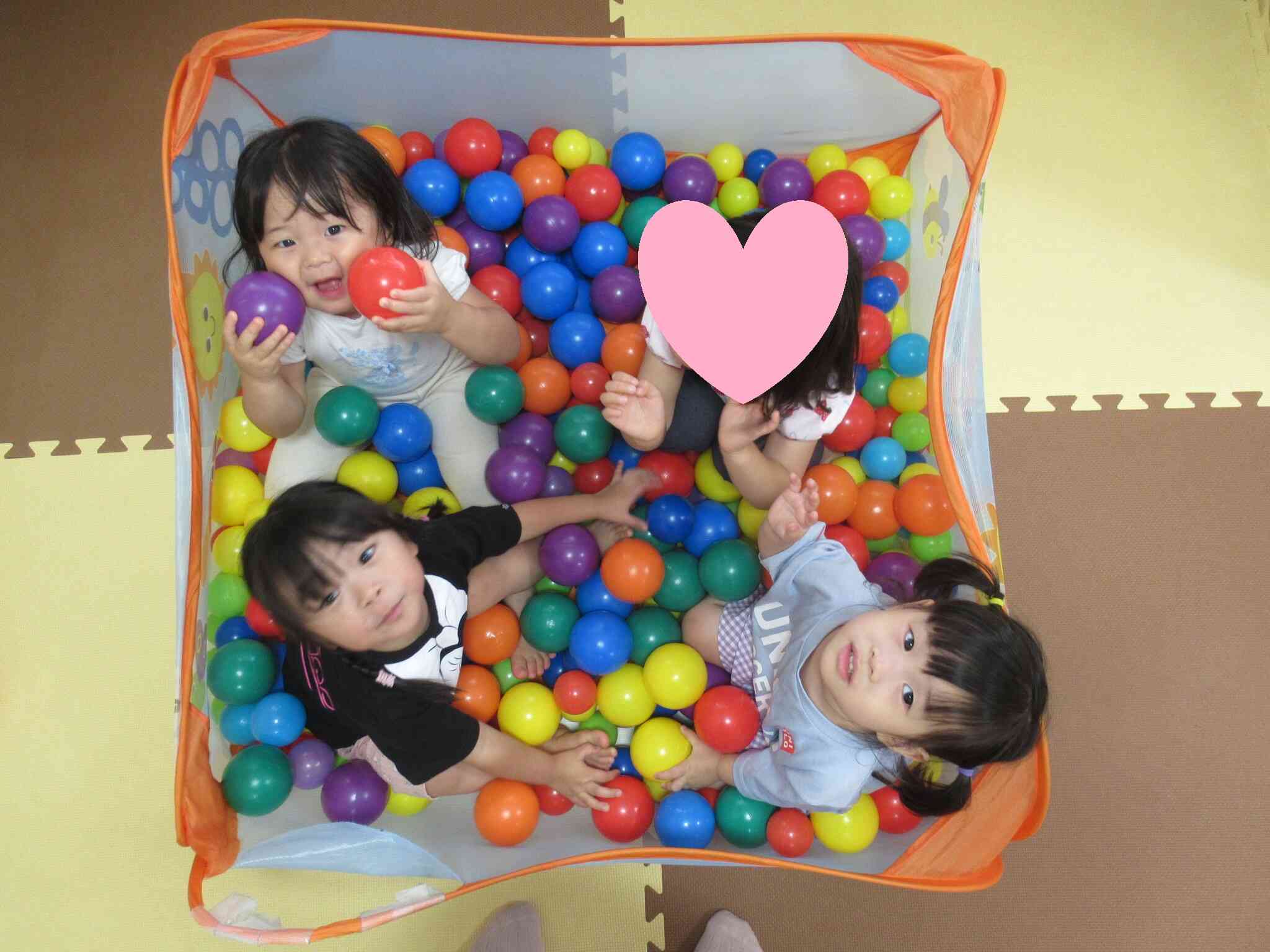 ボールプール大好き♥
