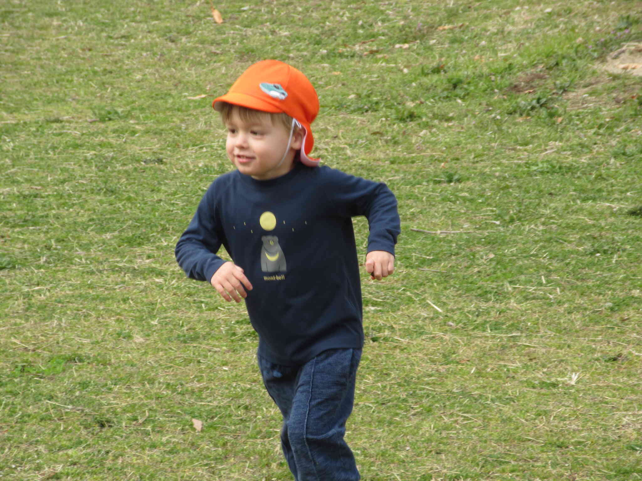 友だちを追いかけたり追いかけられたり…