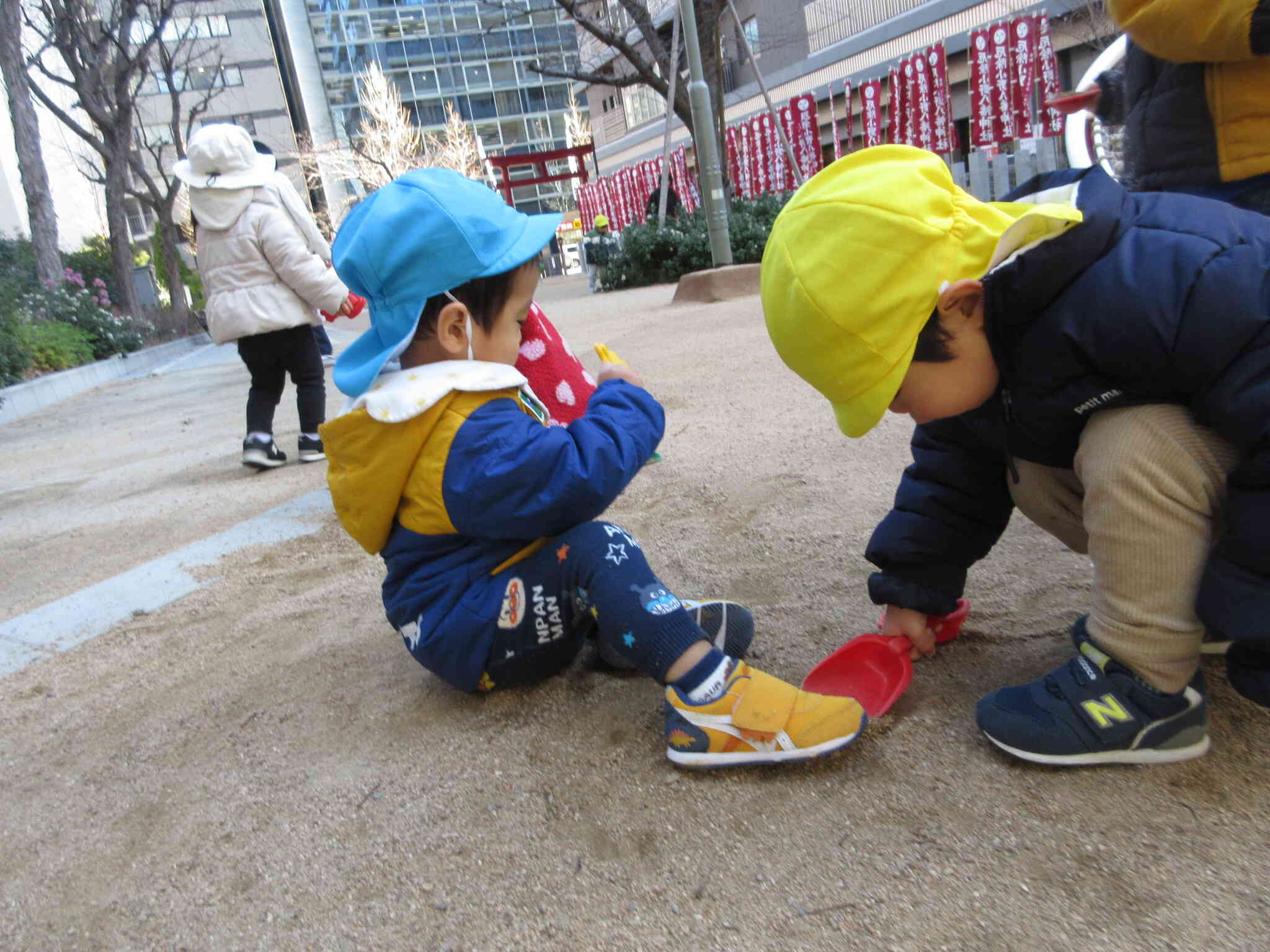 お砂遊びも大人気！！
