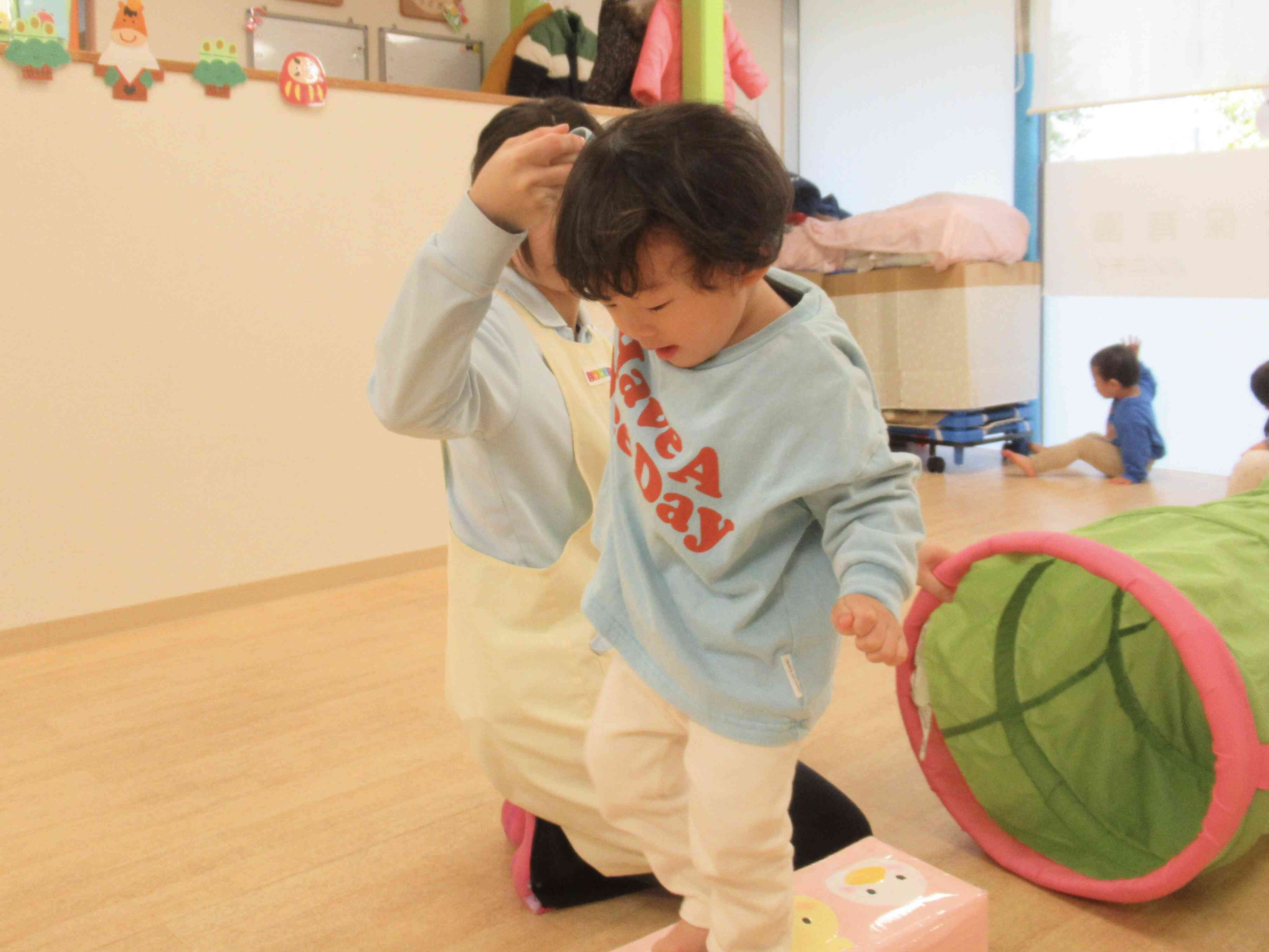 トンネルを出たら次は一本橋だよ!