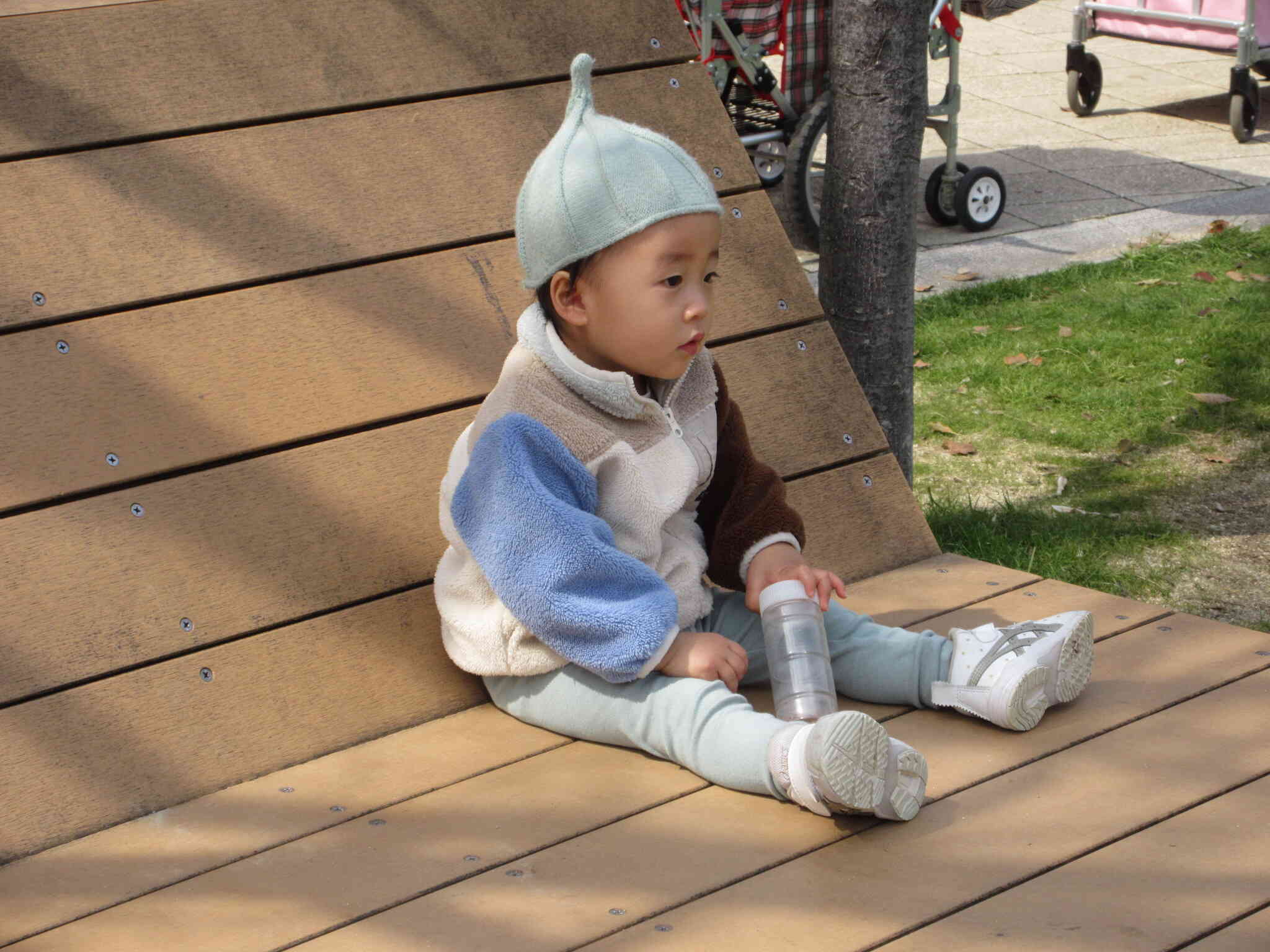 たくさん走ったから休憩するよ♪