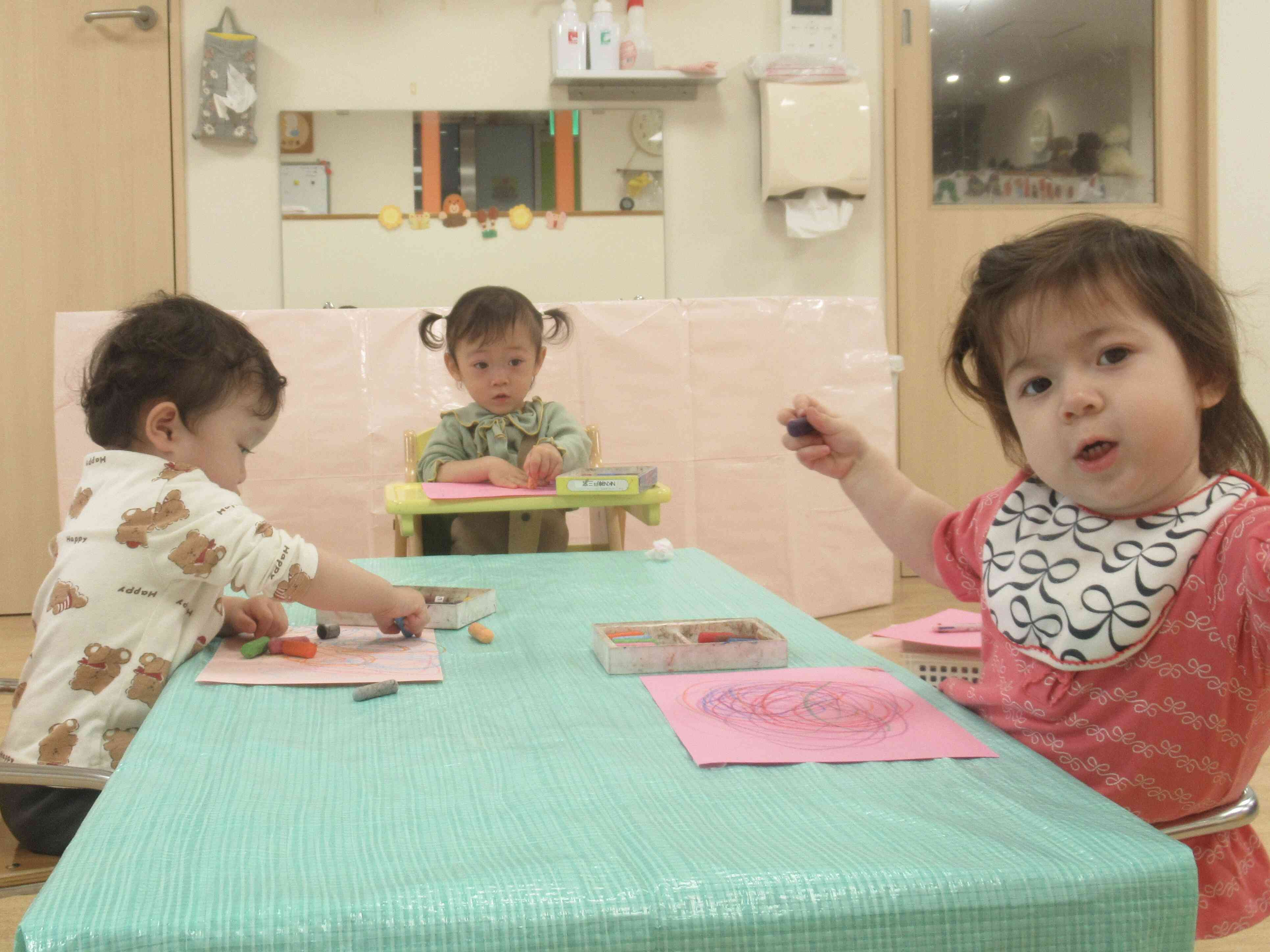 みんなでお絵かき♪