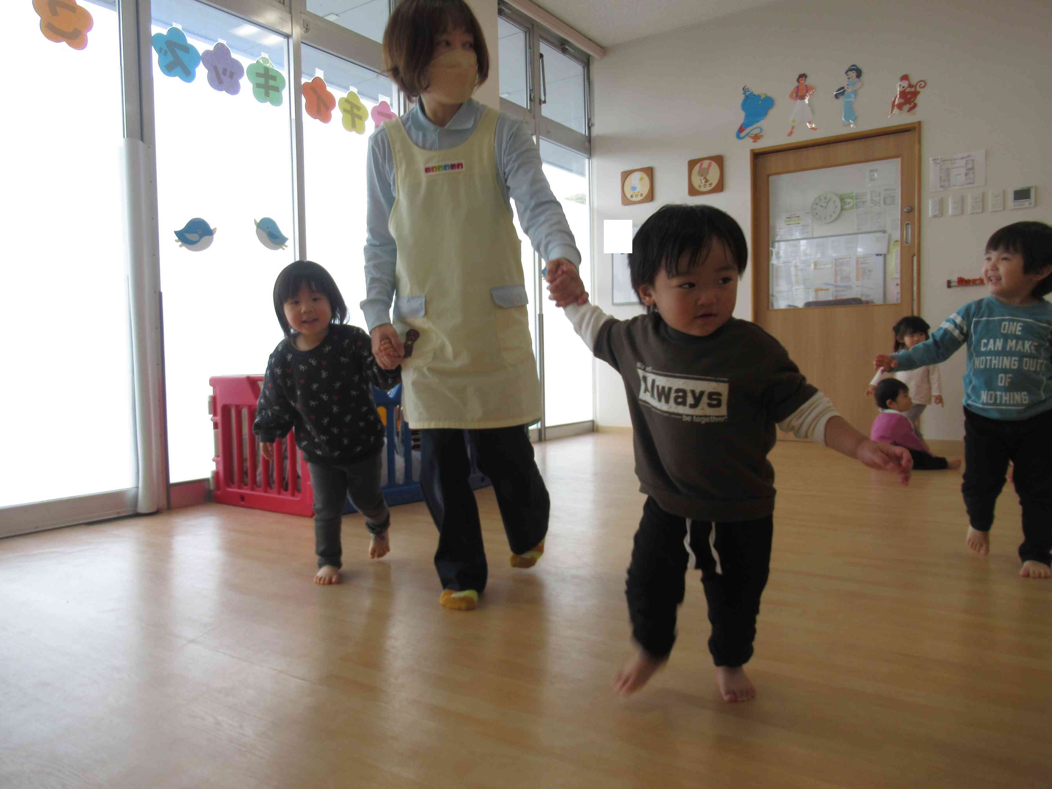 まずはお散歩(^^♪