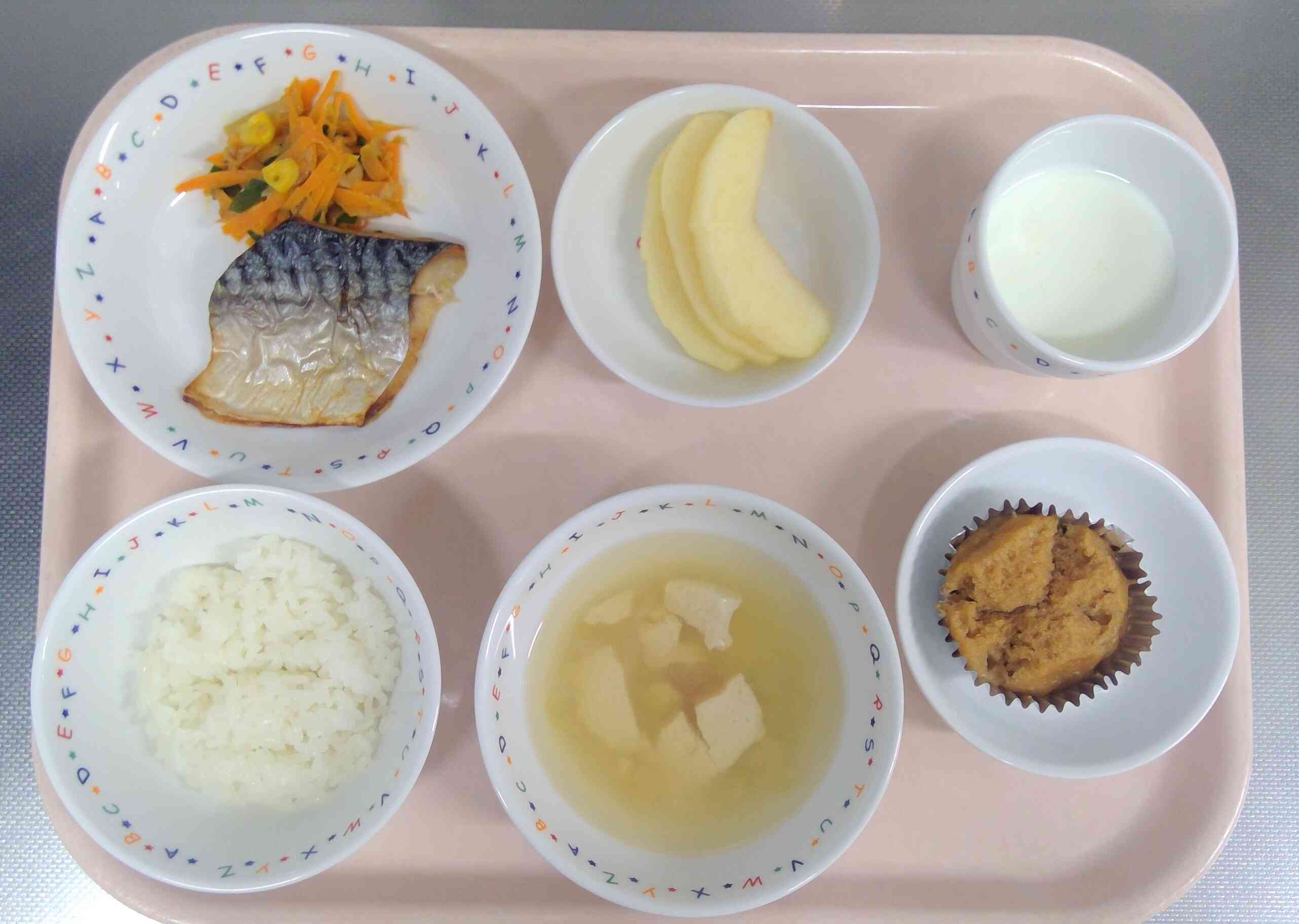 5月28日の給食とおやつ