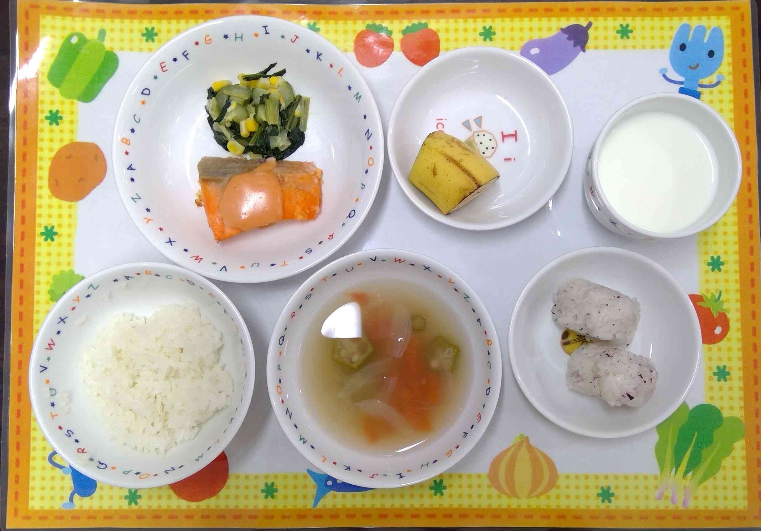 7月17日の給食とおやつ