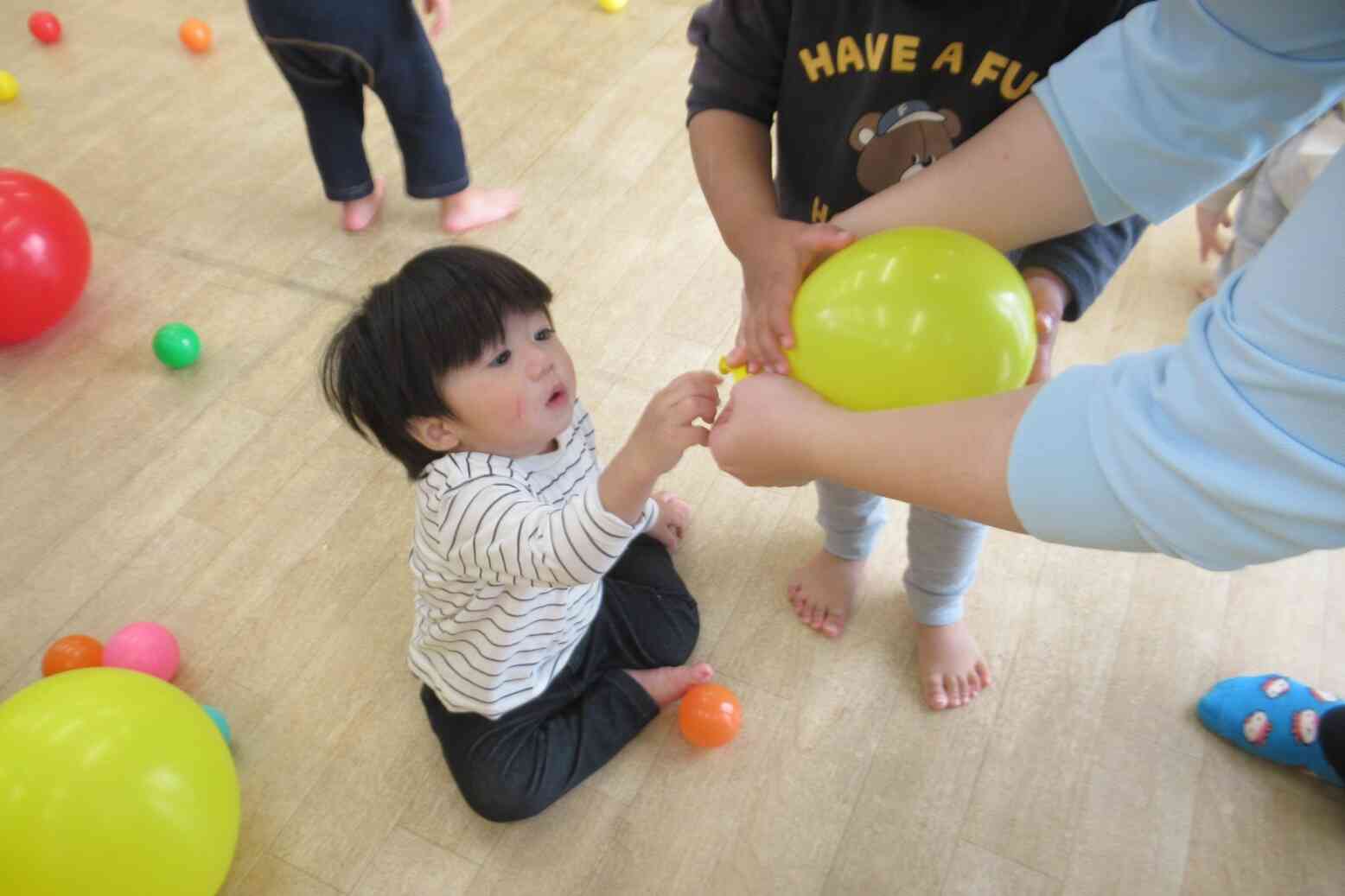 風船遊びが大好き！
