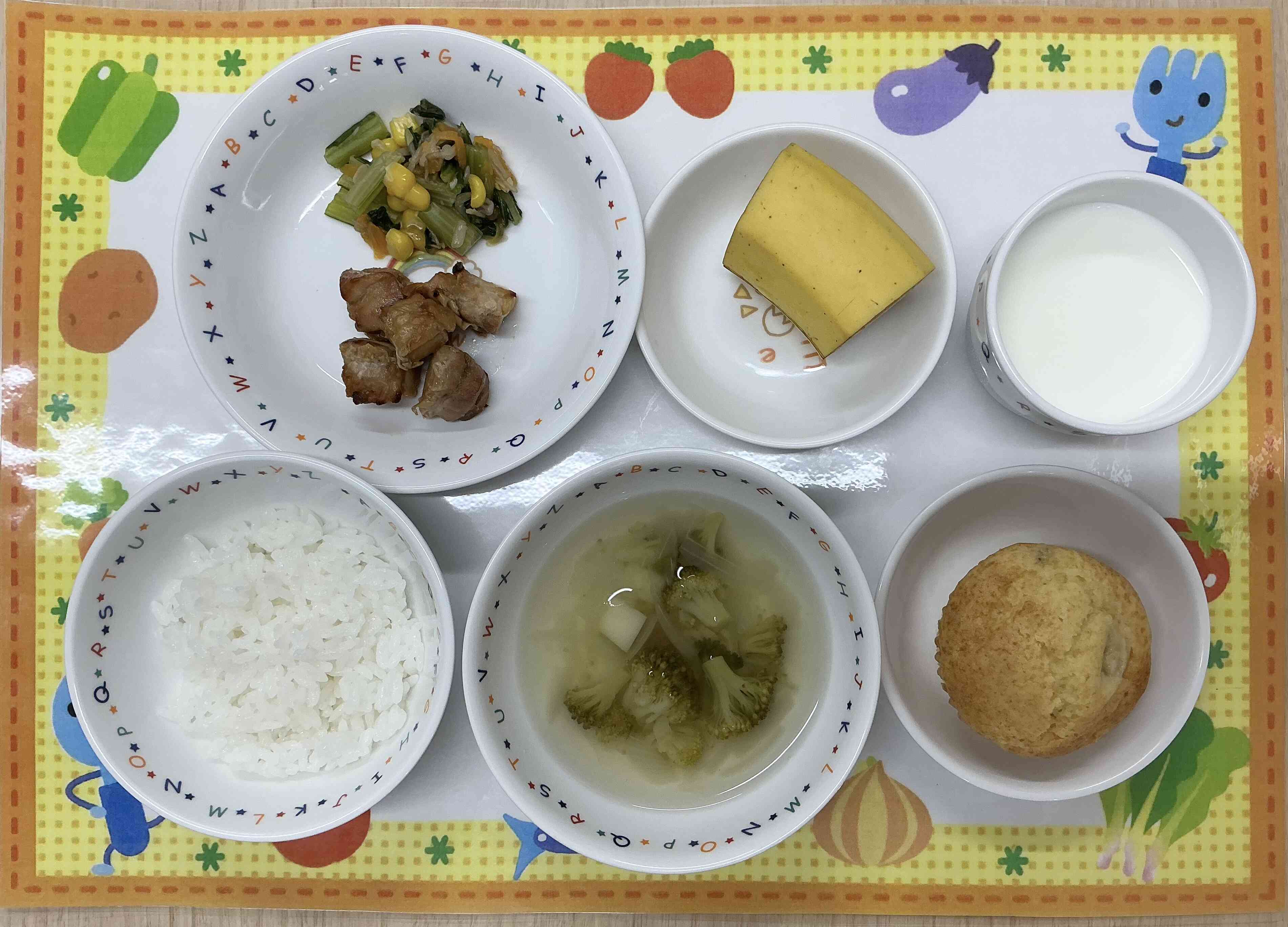 4月11日の給食とおやつ