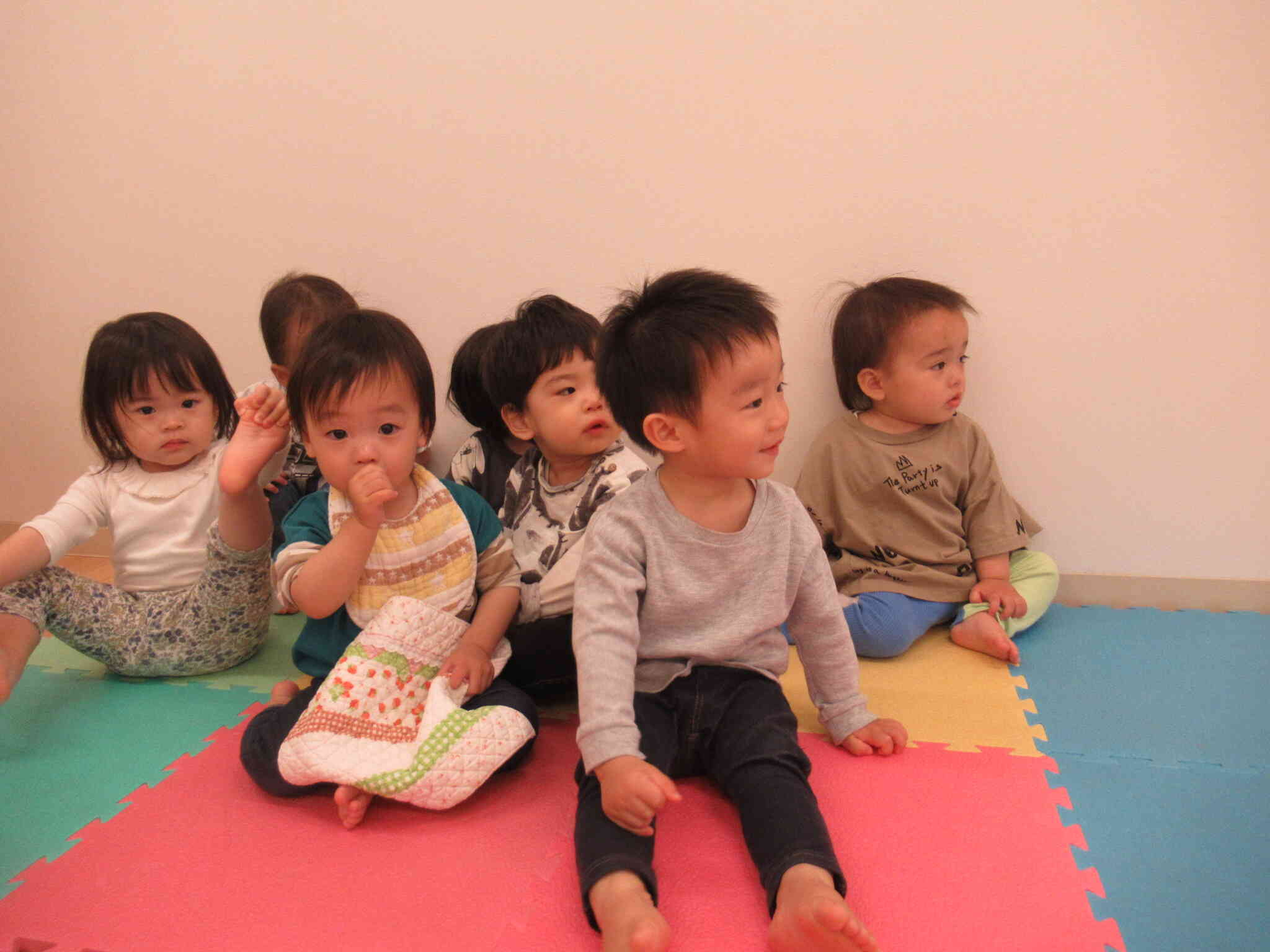 1歳児（あひる組）お部屋では
