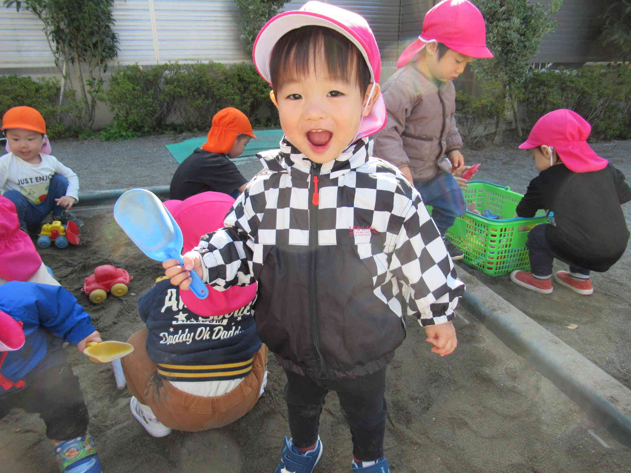 お砂場にて「できたよー！！」