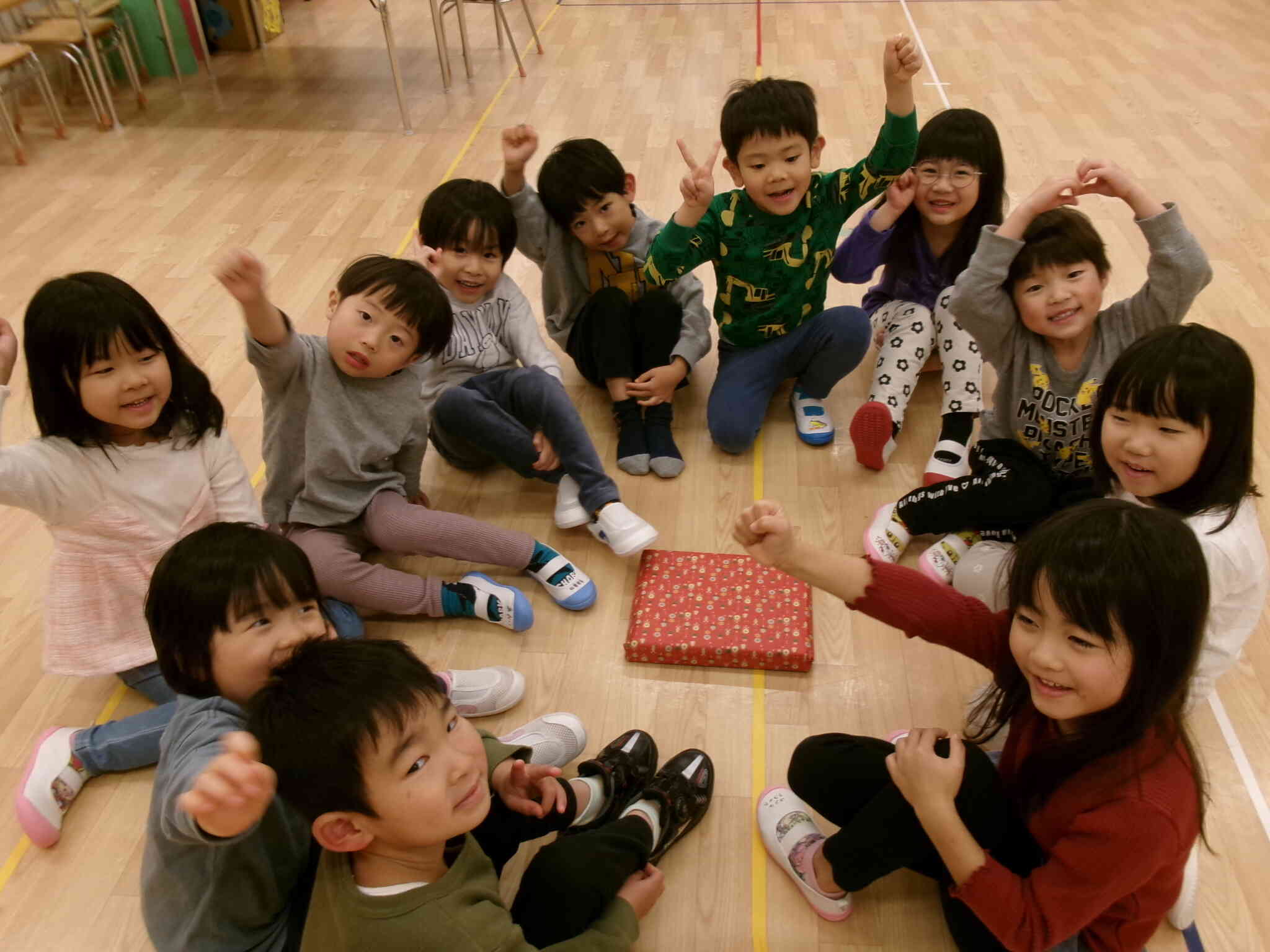 クリスマスプレゼント（４歳児クラス）