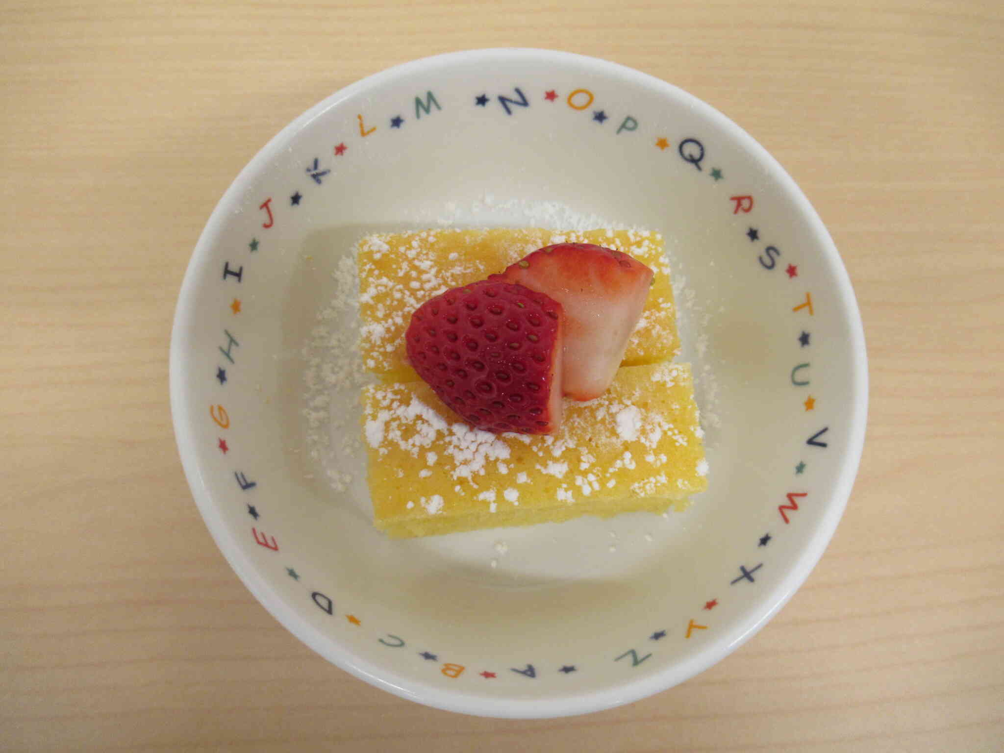 おやつは「ケーキ」