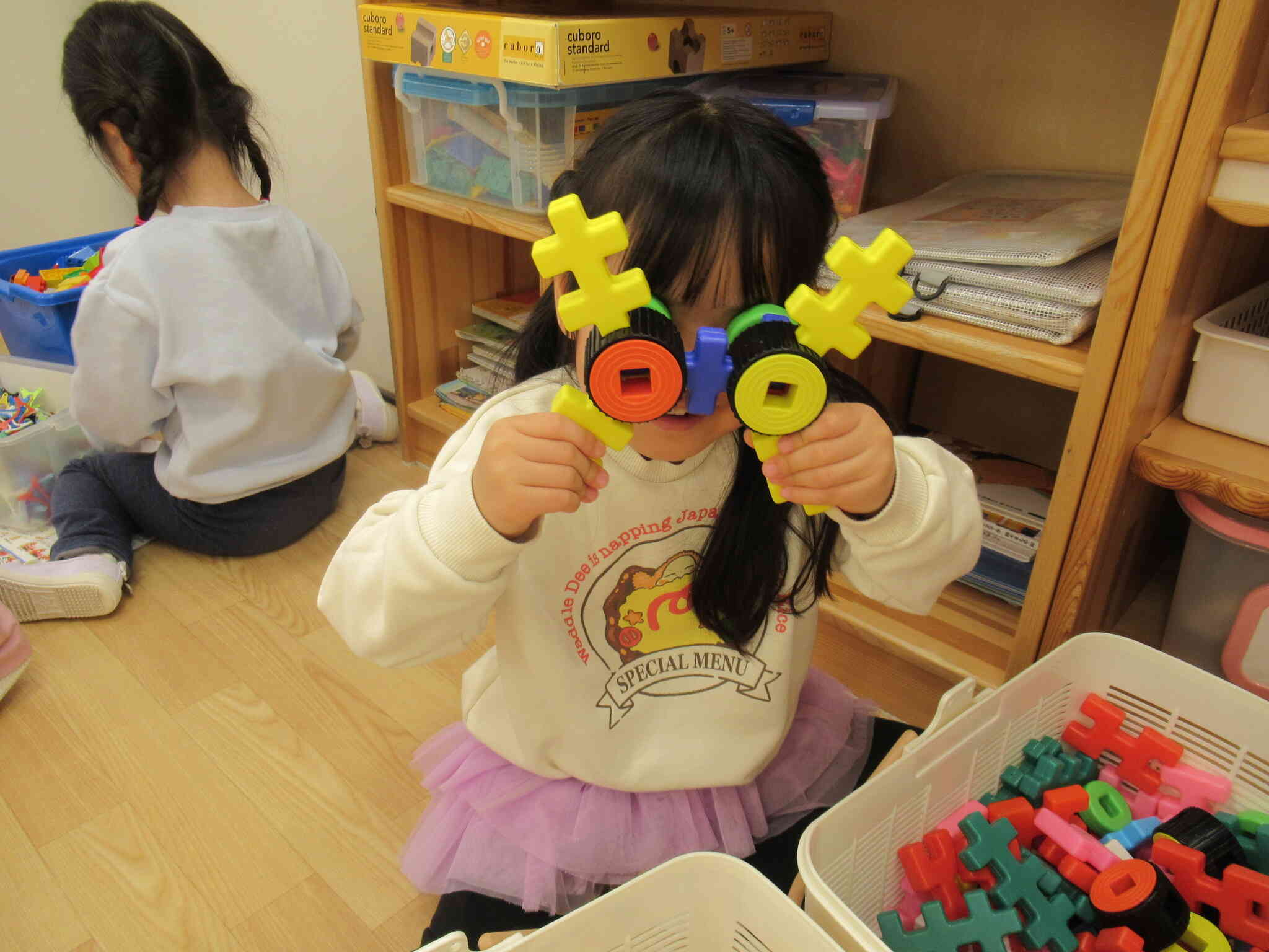 お部屋では...(3歳児）