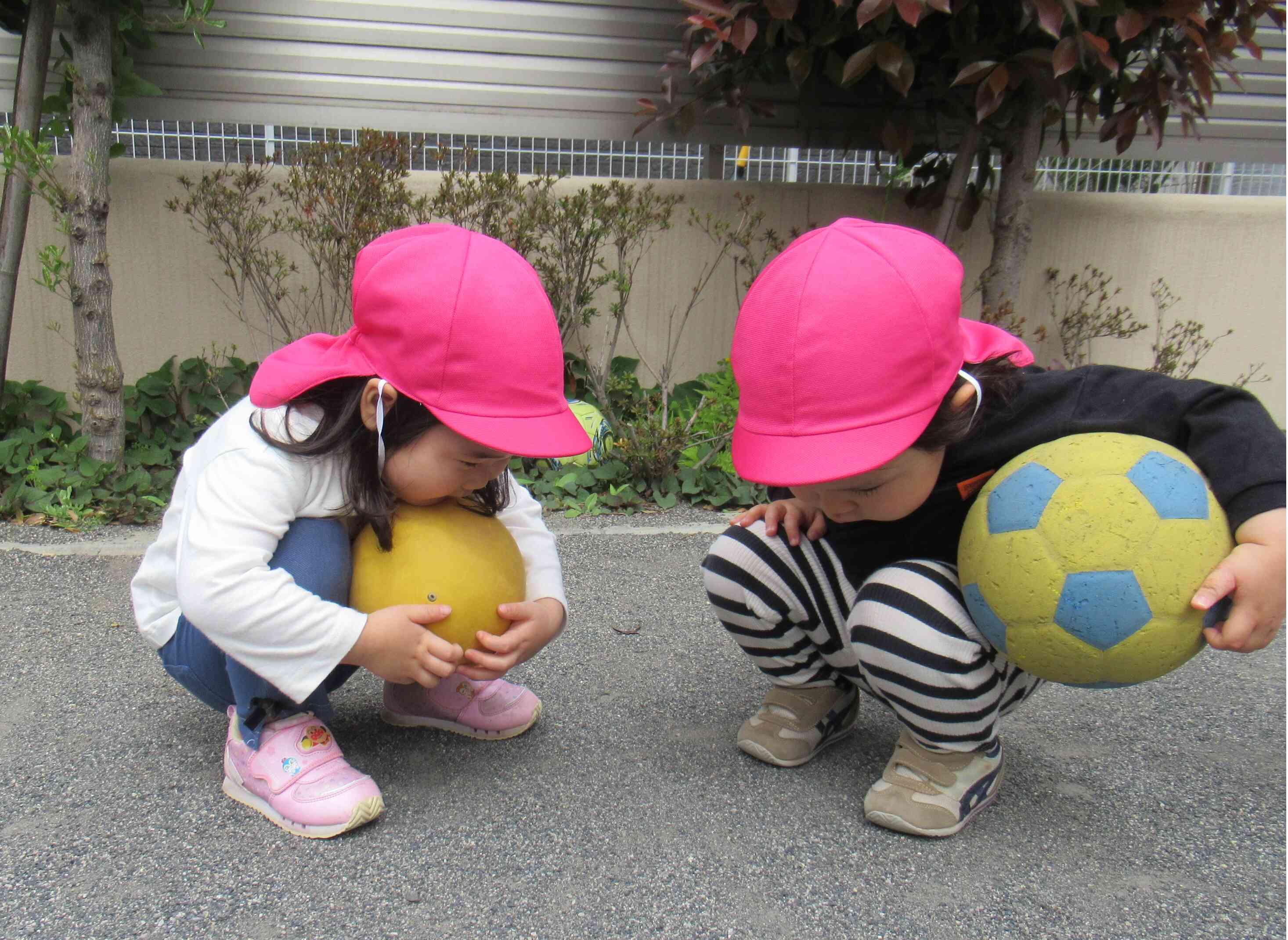 園庭遊び(２歳児）