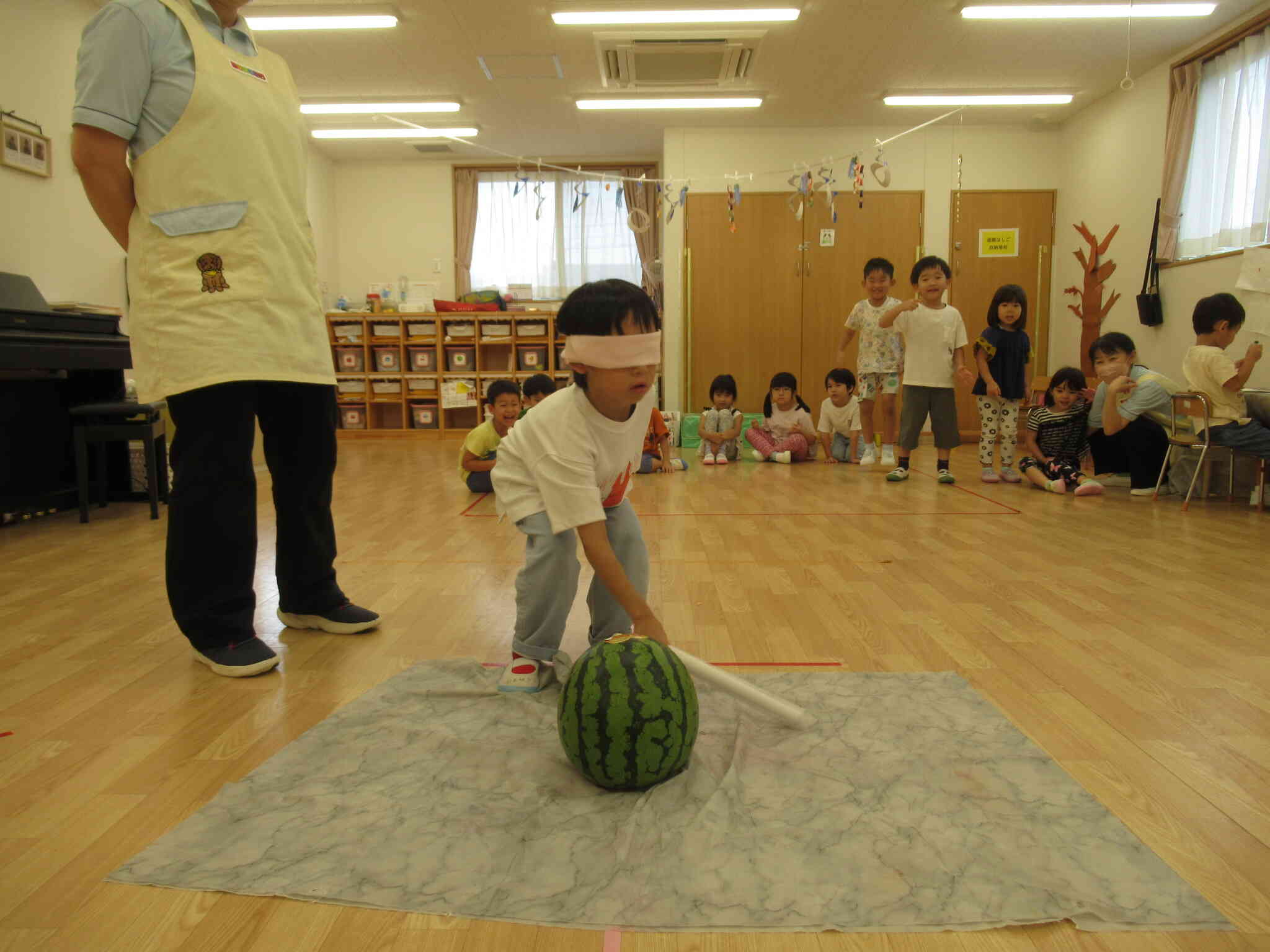 すいか割り