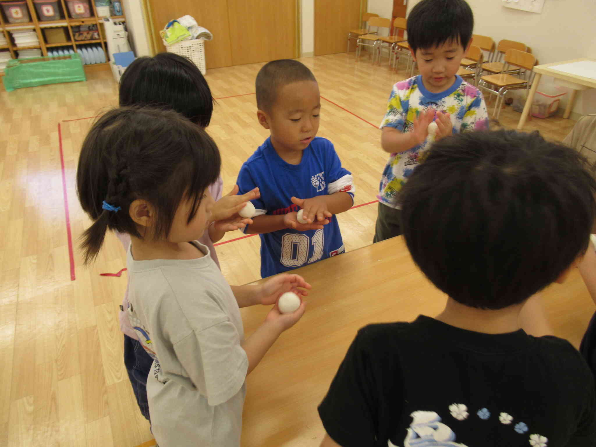 ５歳児クラス・お月見団子つくり