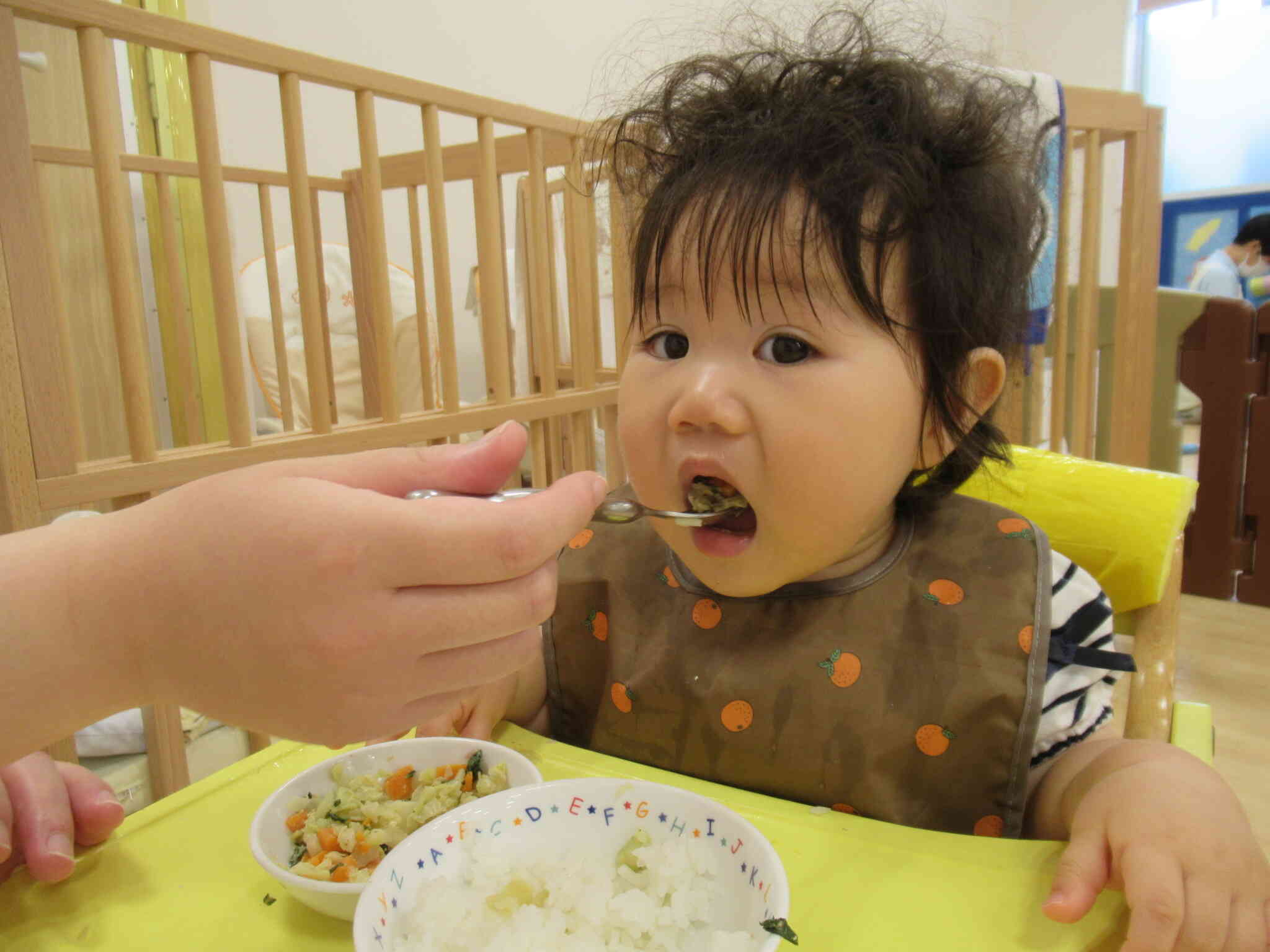 「キャベツのすりごま和え」食べているよ♪