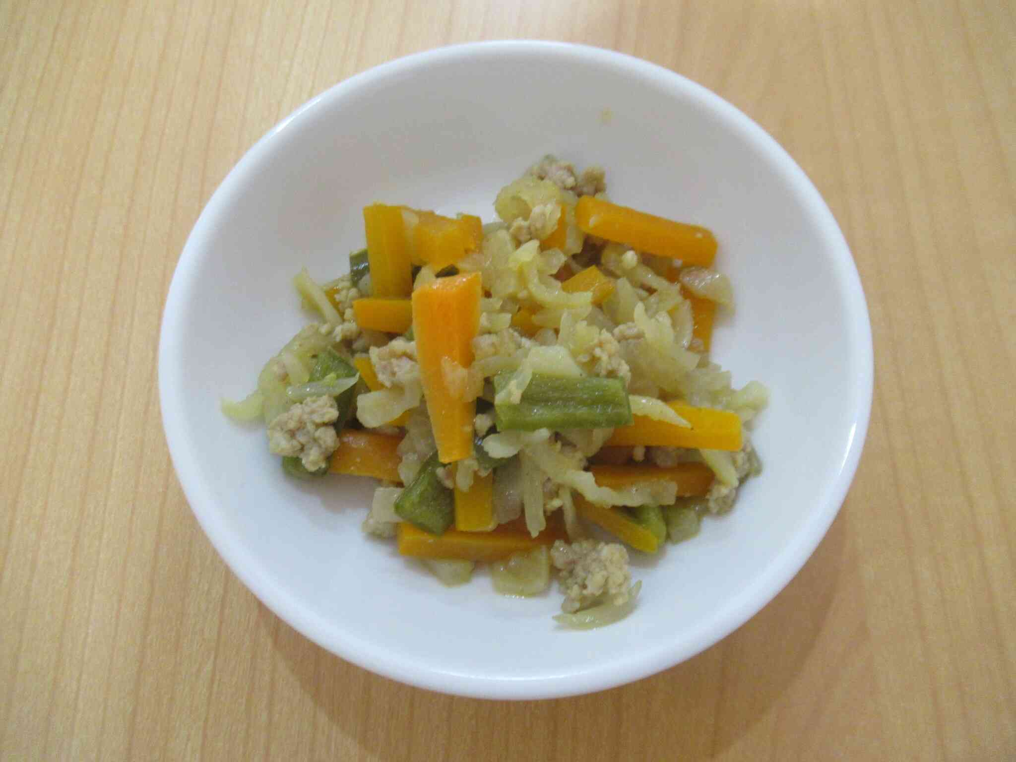 切り干し大根のカレー炒めにピーマンが入っているよ！