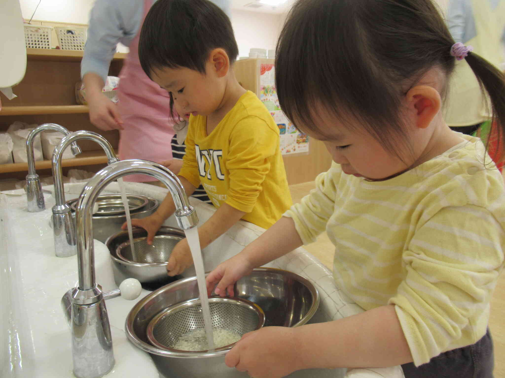 お米研ぎに挑戦☆