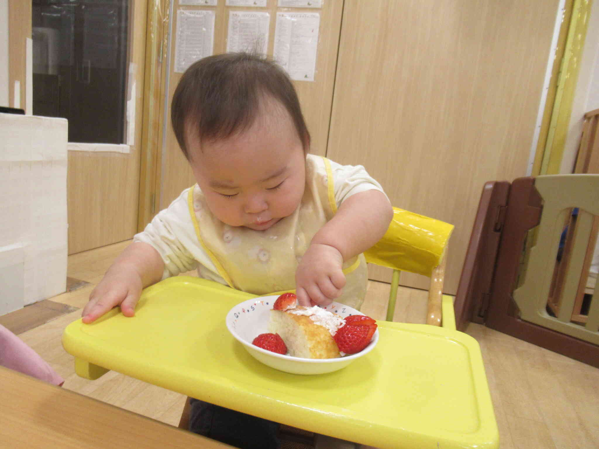 ケーキを食べるよ☆