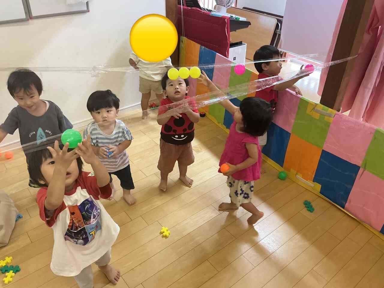 見て！ボールが！