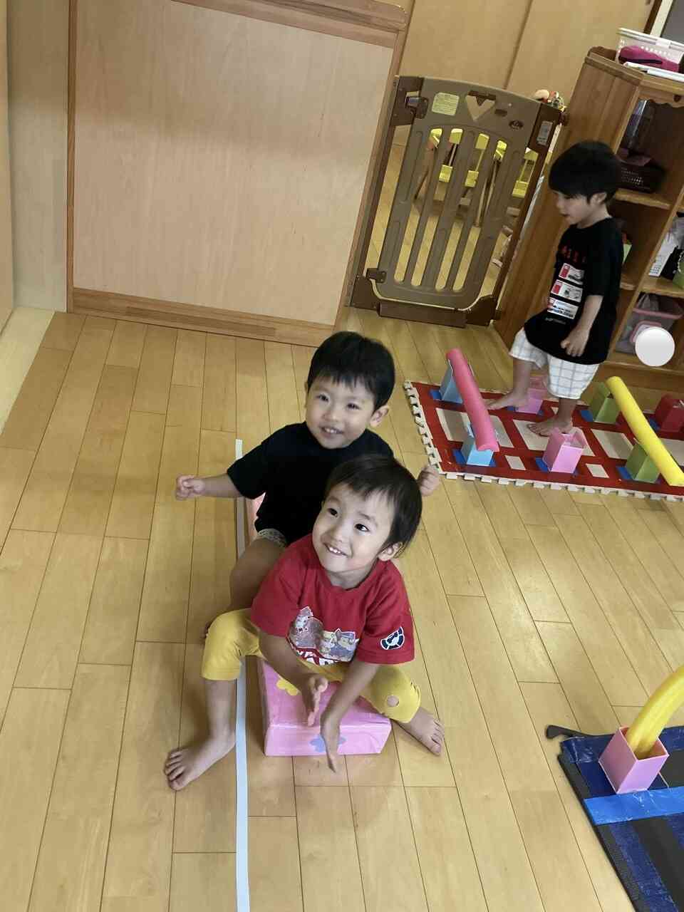 サーキット遊びをしたよ(2歳児)