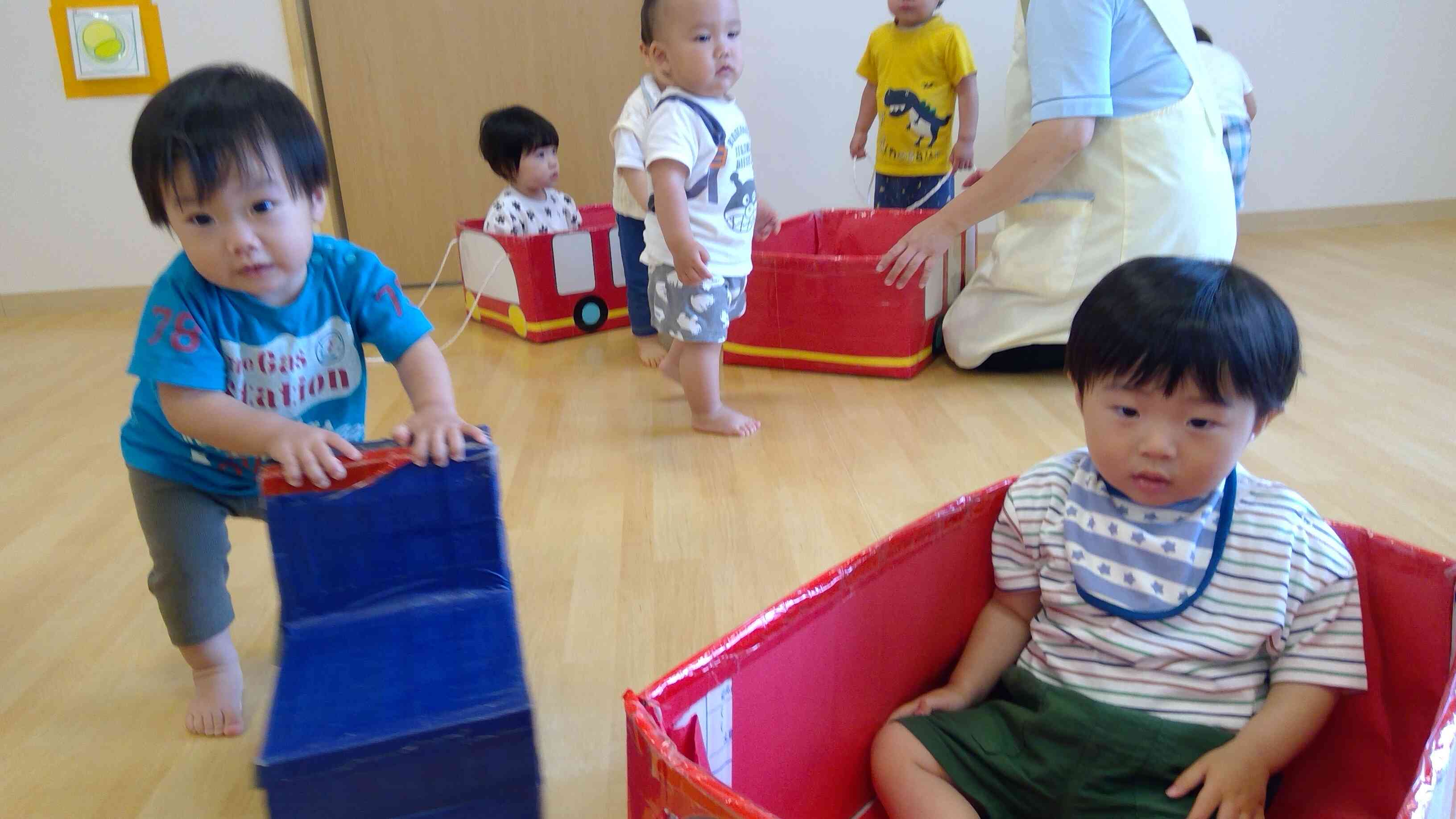 あひるぐみ（1歳児）　6月の様子