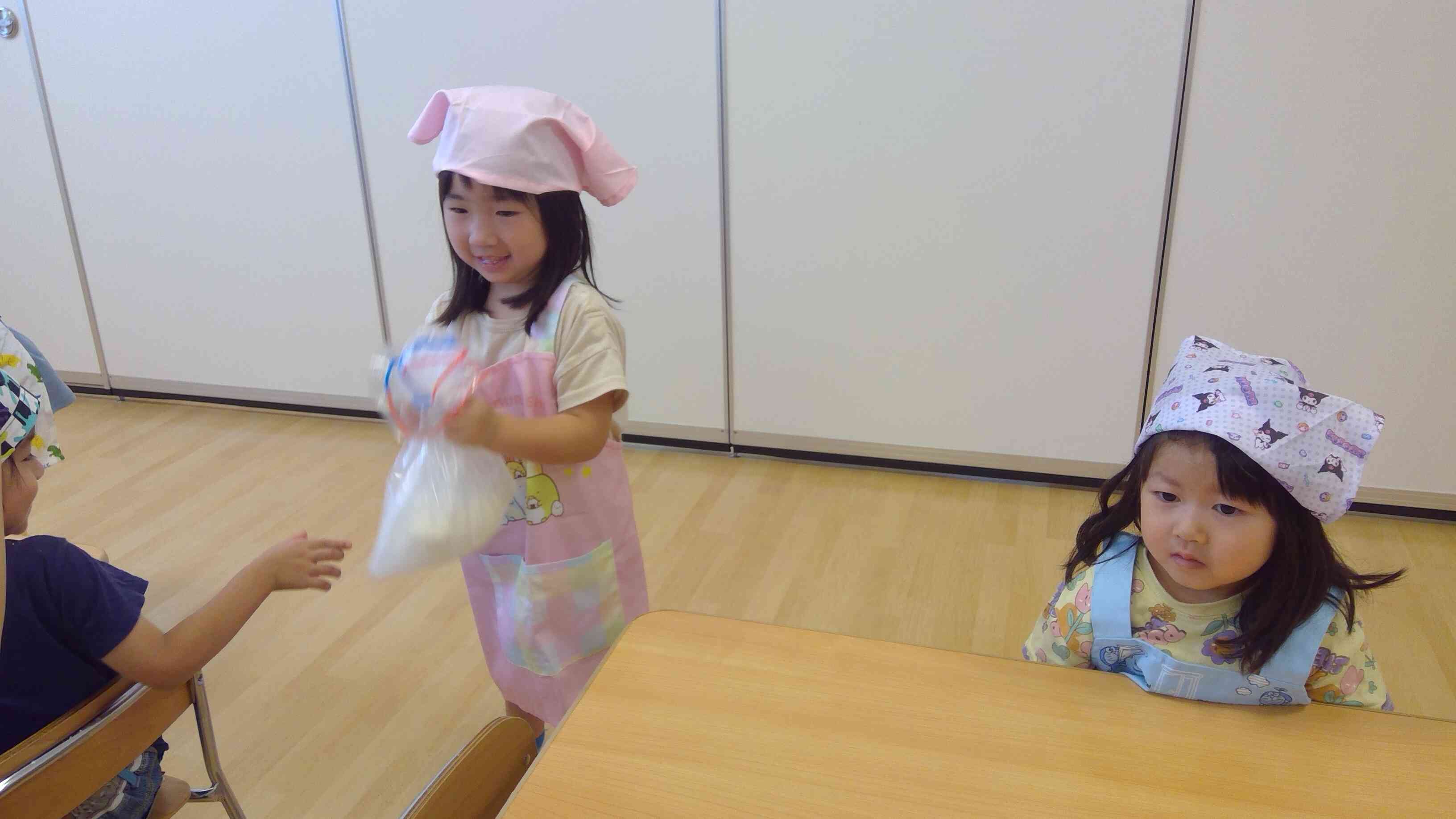 待ちに待ったアイスクリーム作り!