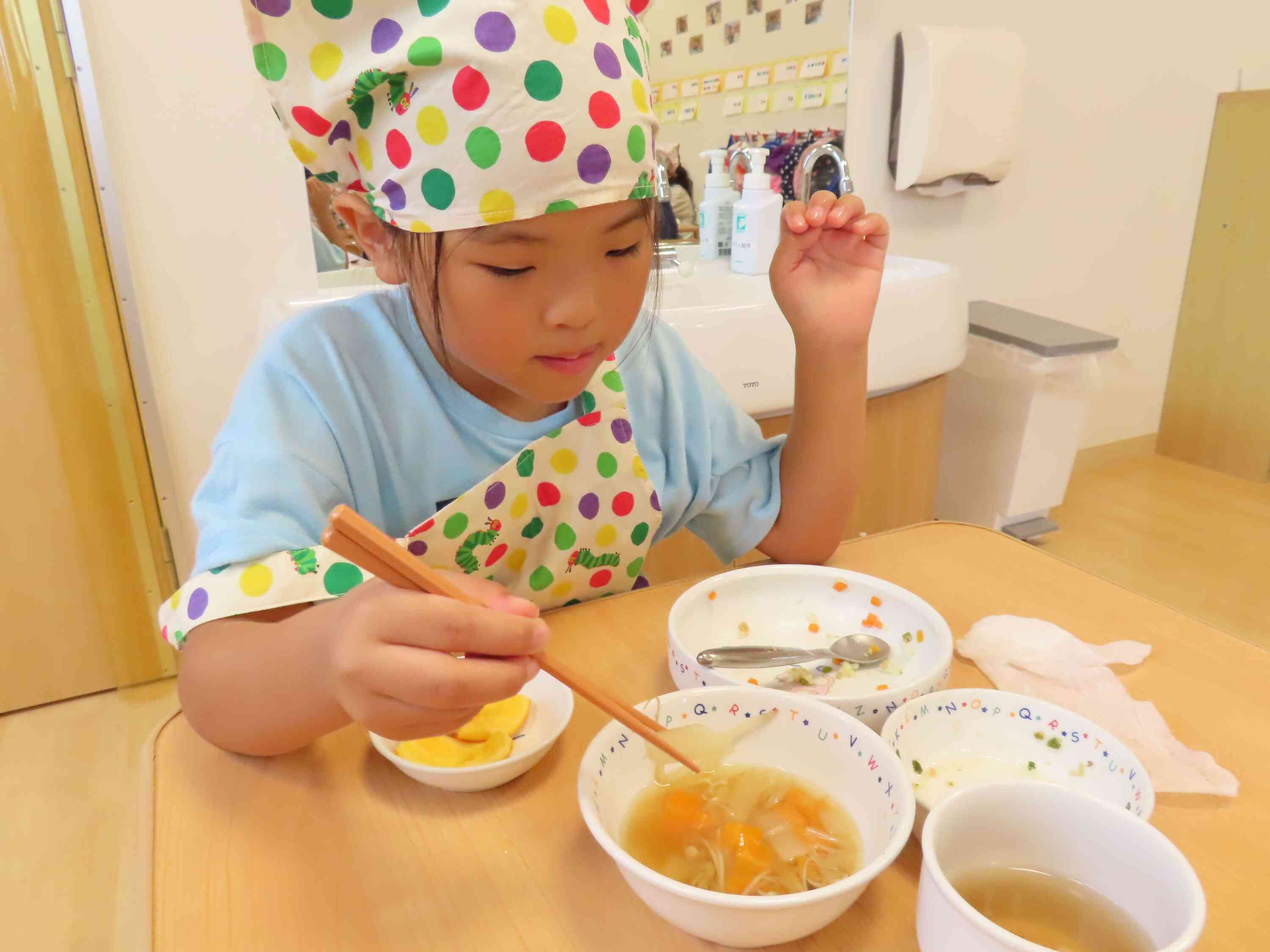 きのこ汁作り頑張りました！