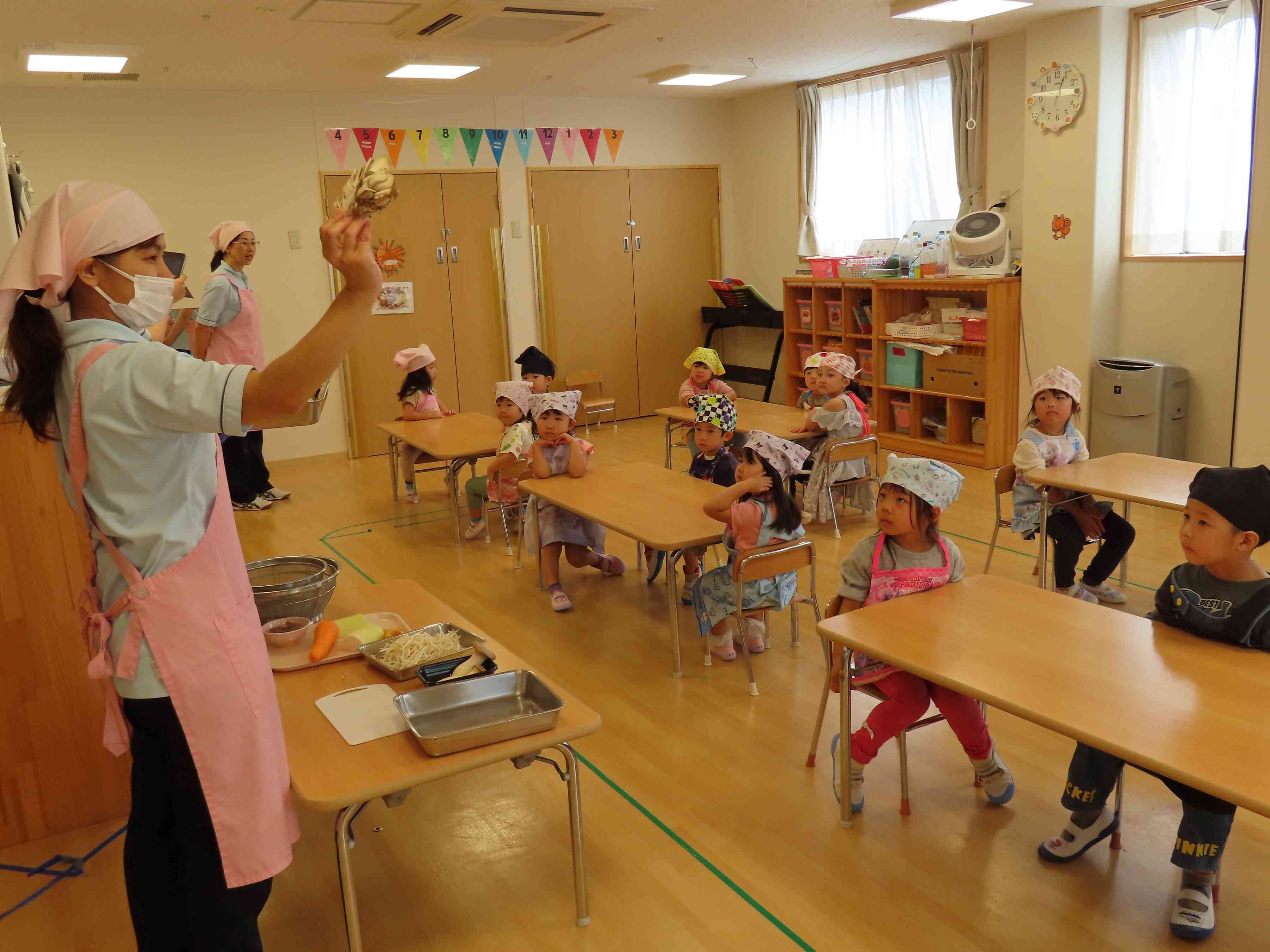 きのこ汁作りに挑戦