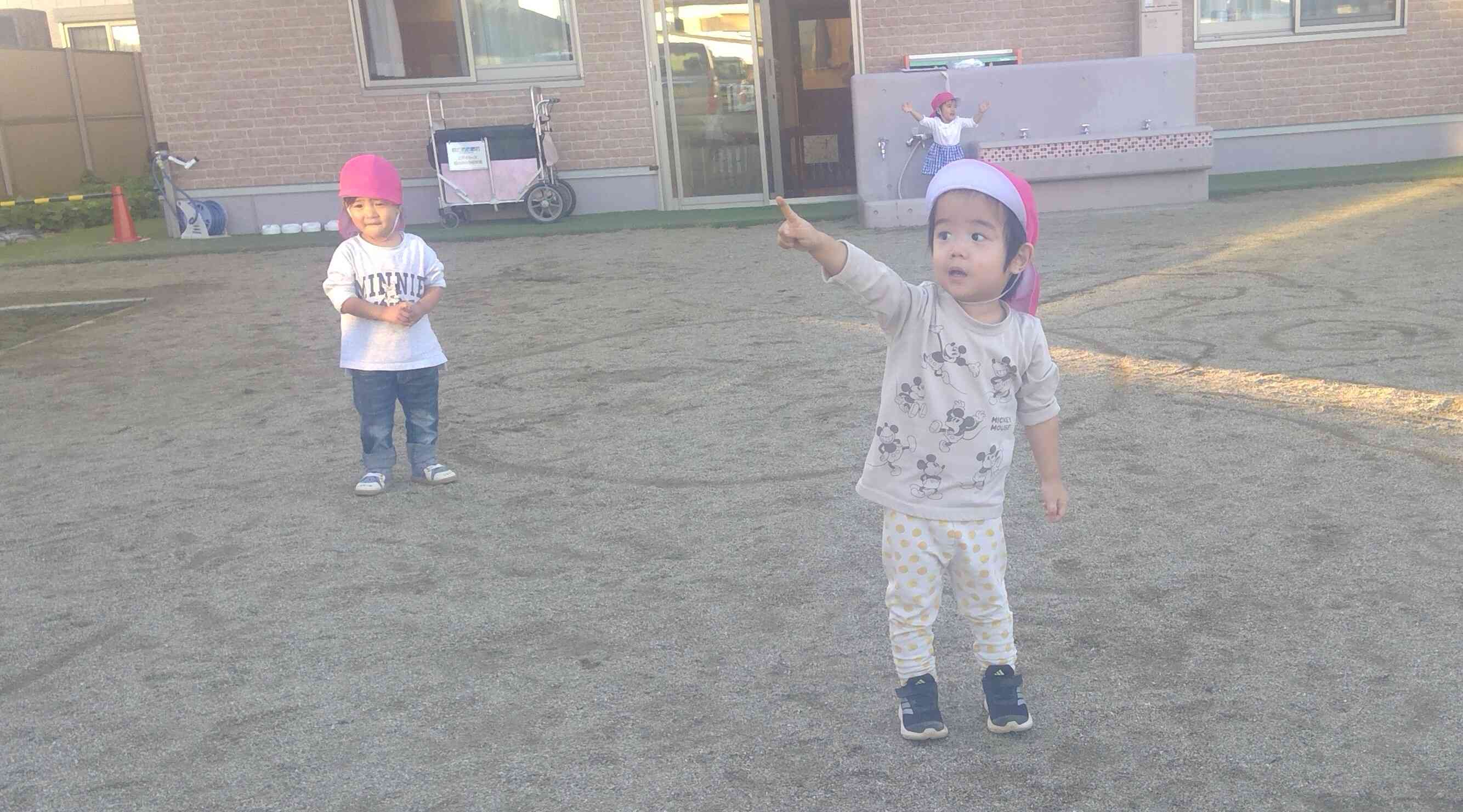 戸外遊びが気持ち良い季節になってきました