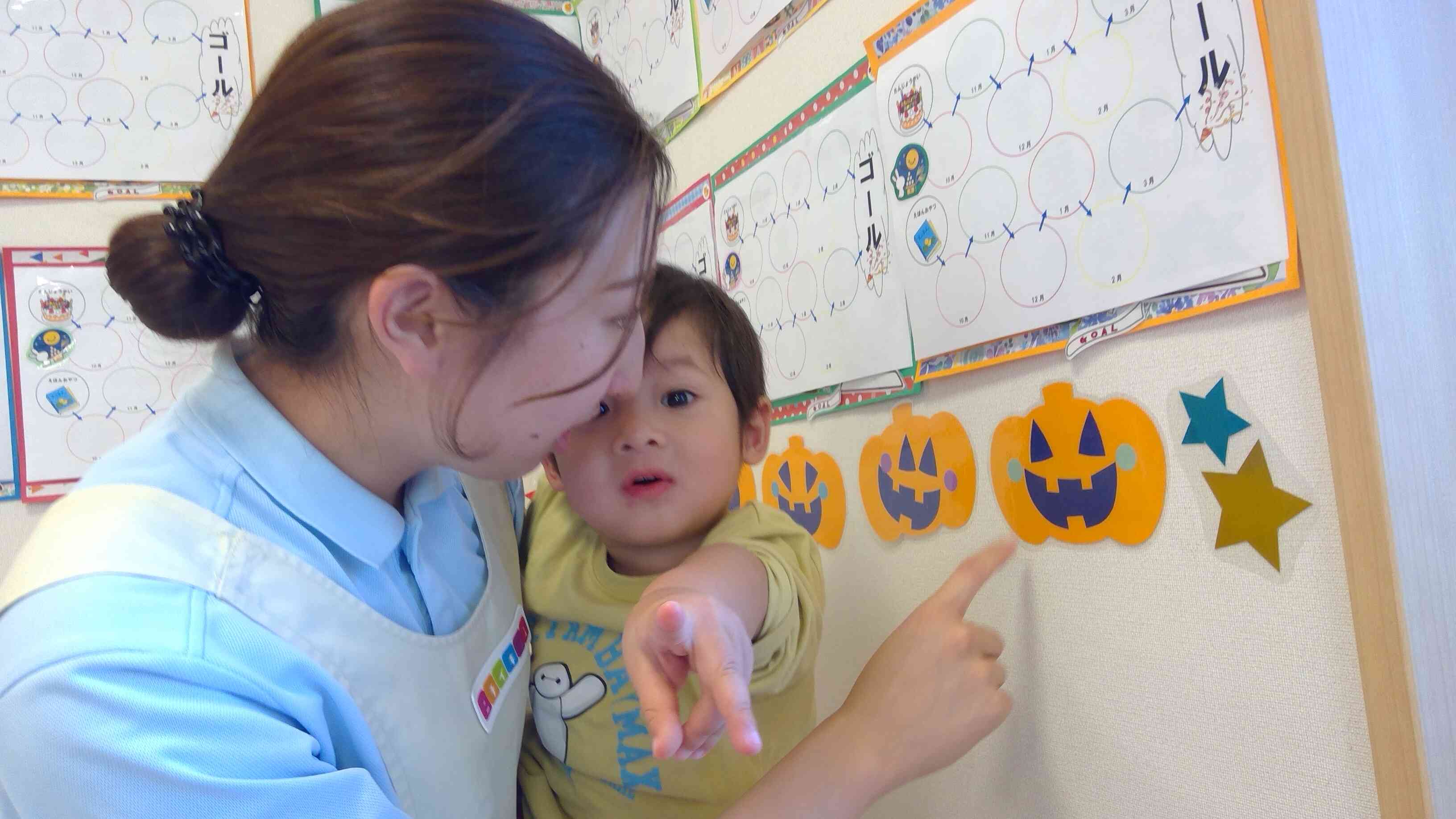 10月あひるぐみ(1歳児)の様子