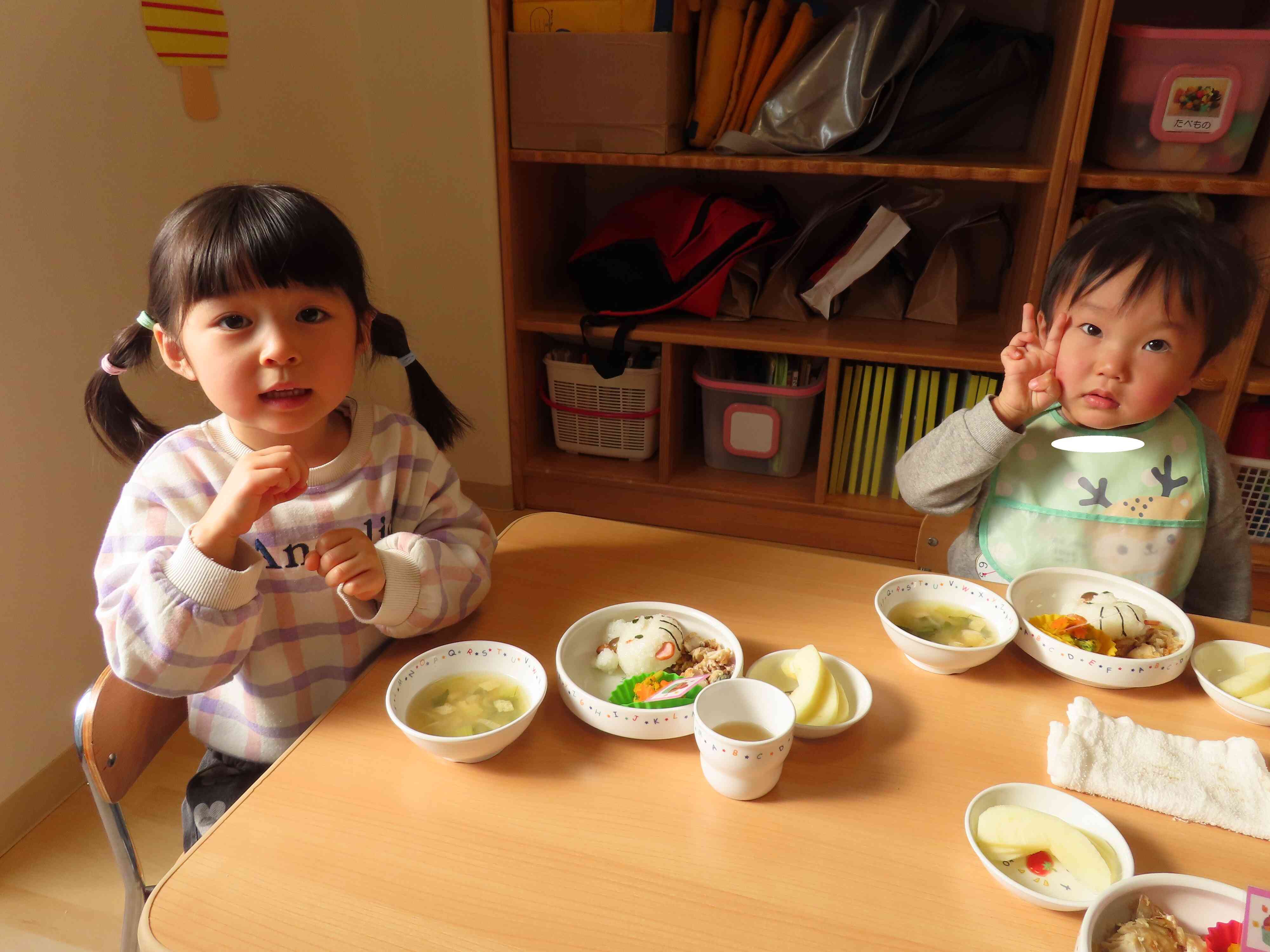 かわいいお給食にルンルンでした。