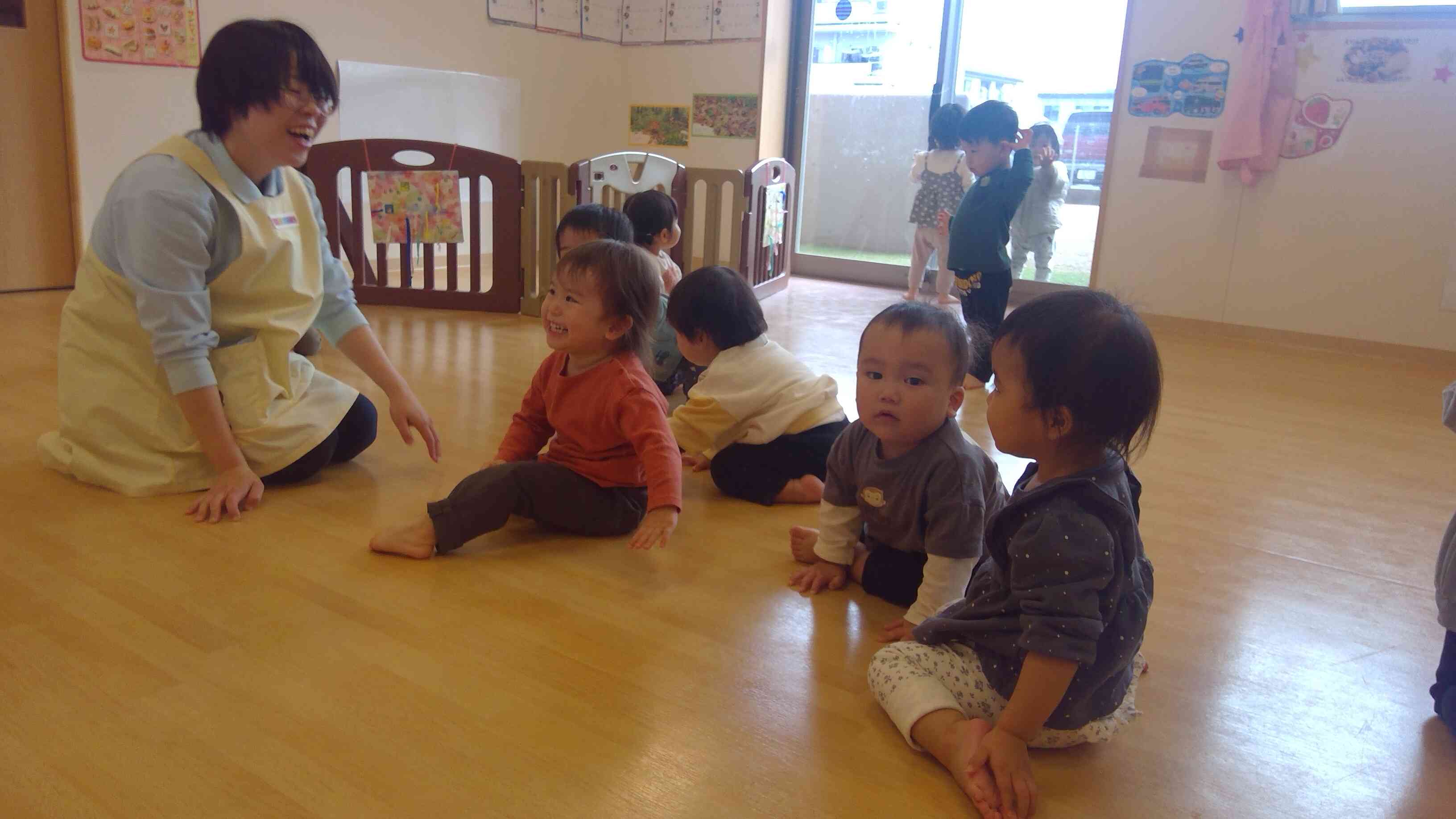 １１月あひる組の様子（１歳児）