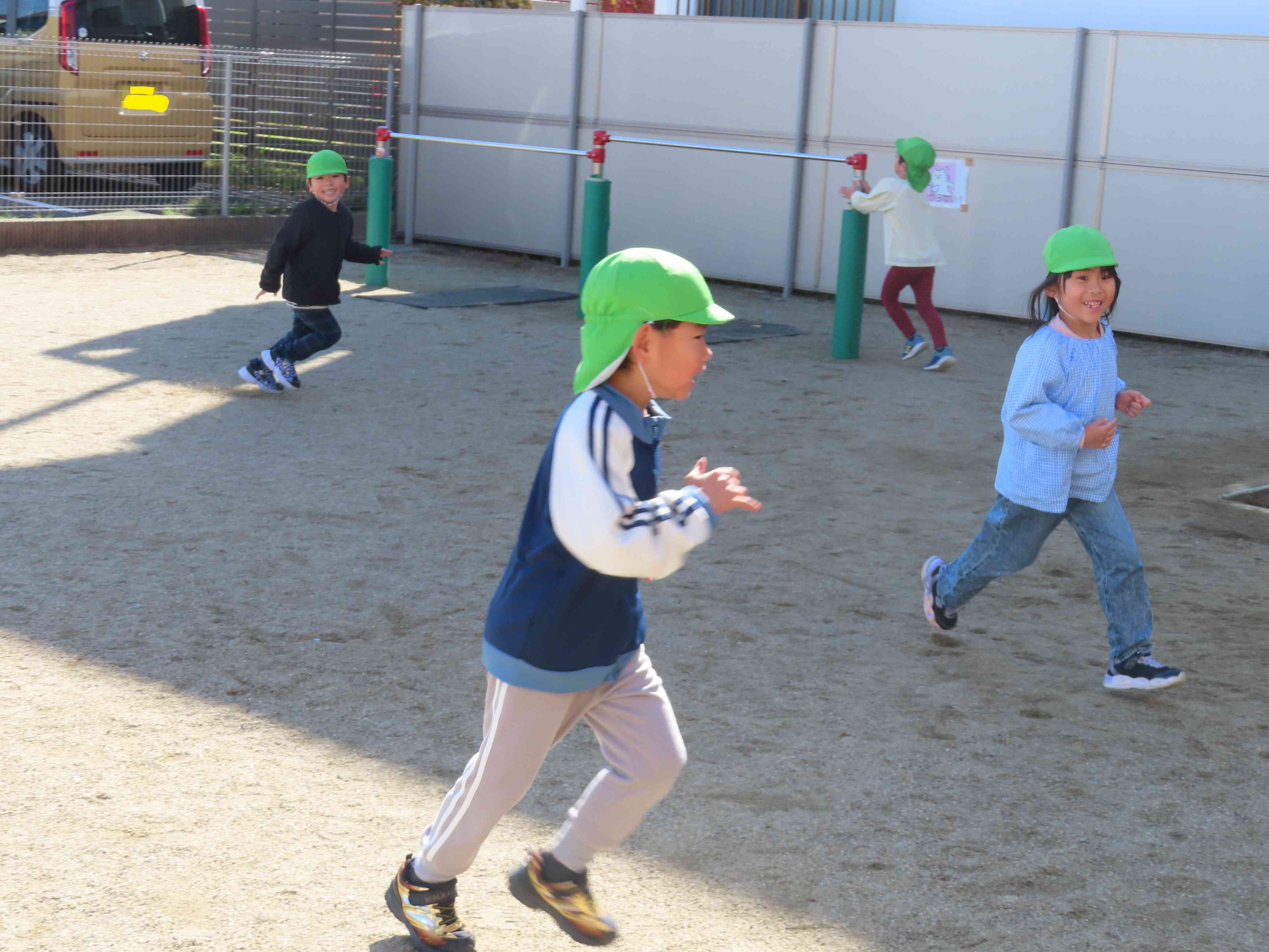 外で遊んだよ！！