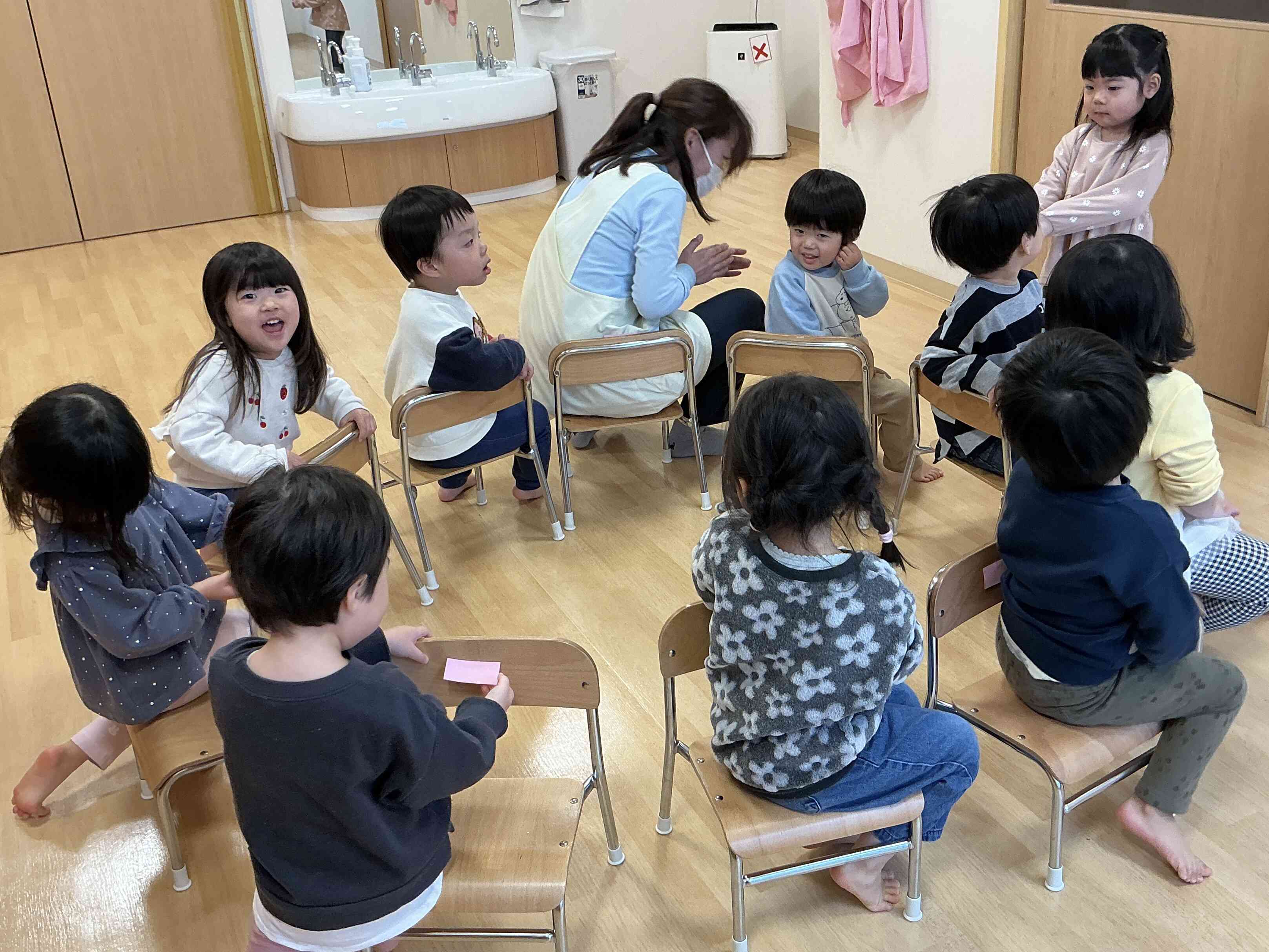 椅子取りゲームをしたよ!