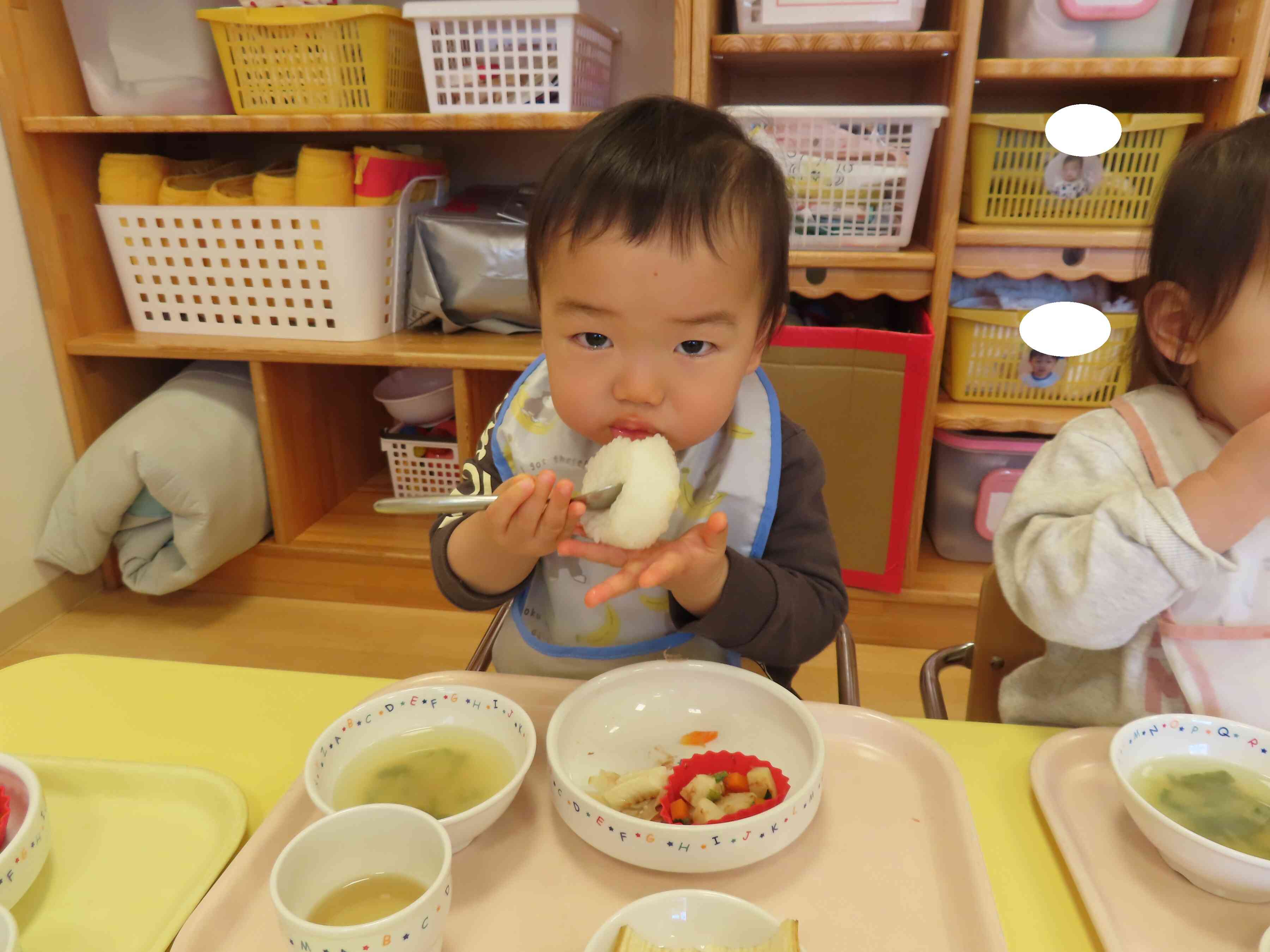 鬼さんおにぎり美味しいね。