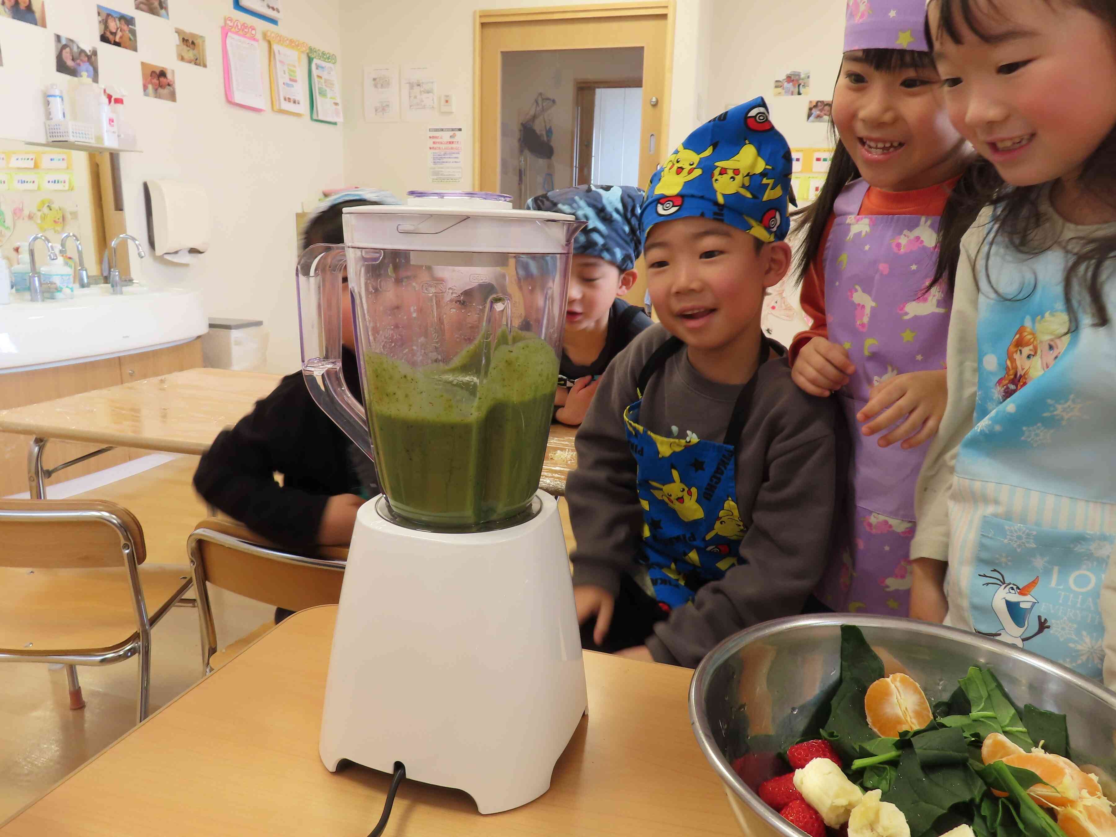 どんなスムージーができあがるかな？