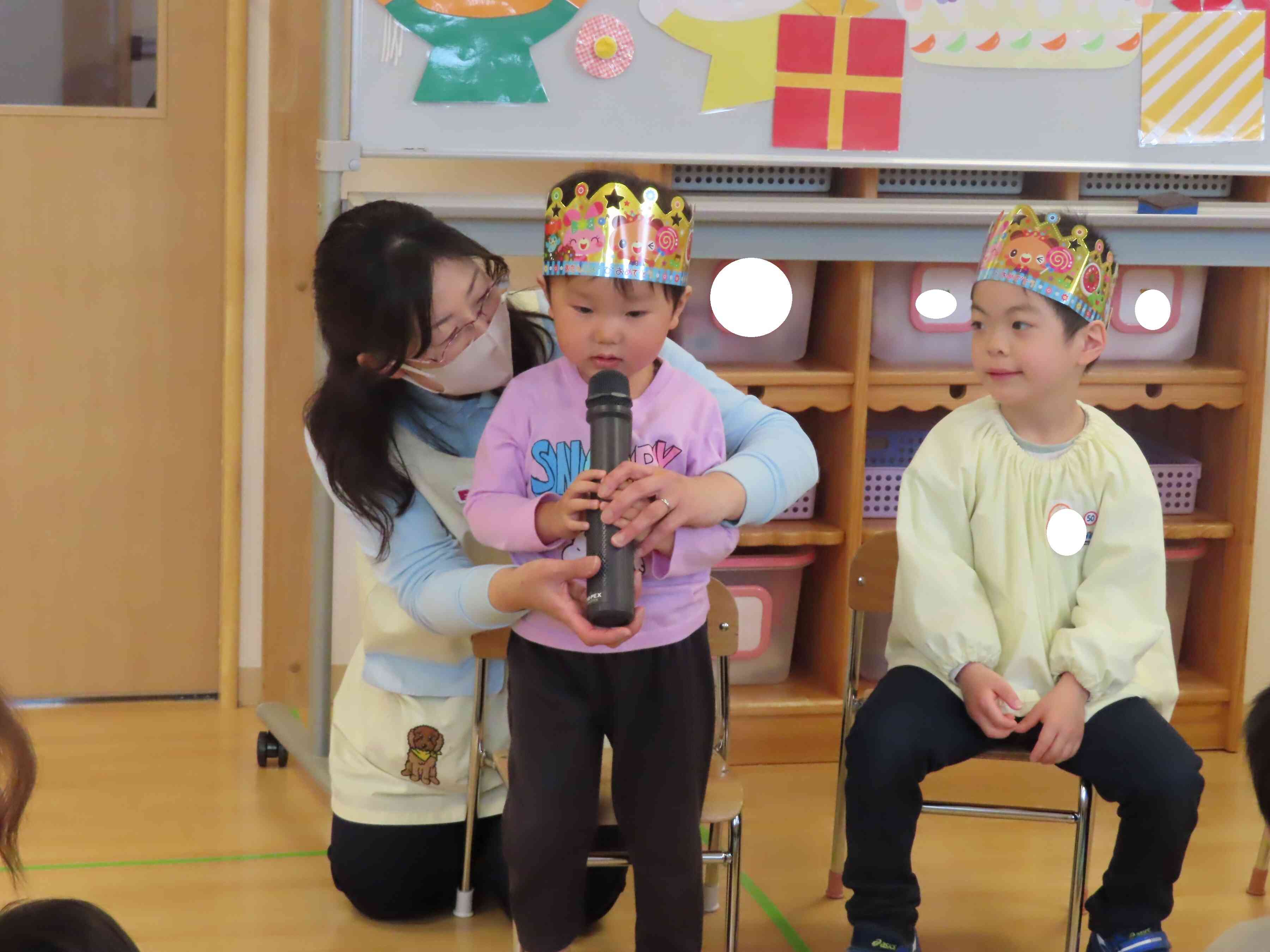 緊張しながらお話してくれました。