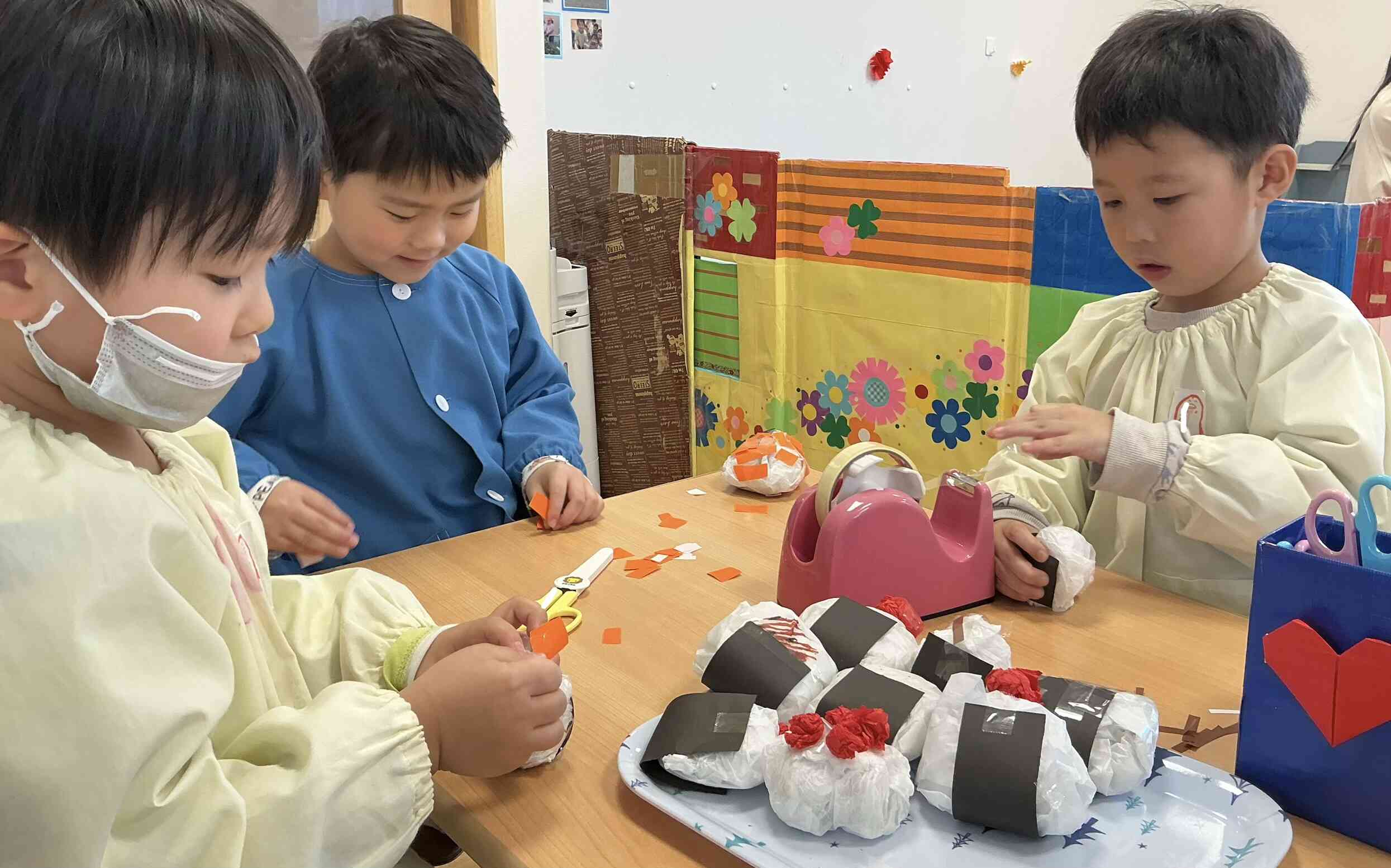 おにぎりたくさん握ったよ