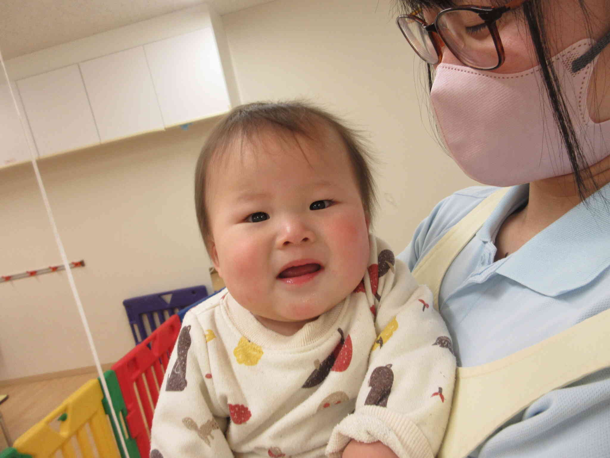 4月のひよこ組（0歳児）の様子♪