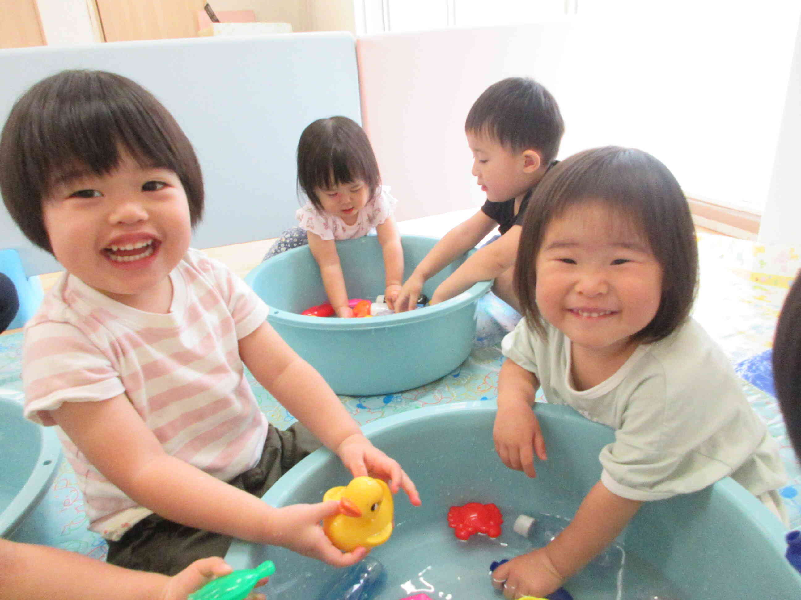 水遊び、楽しいな♡
