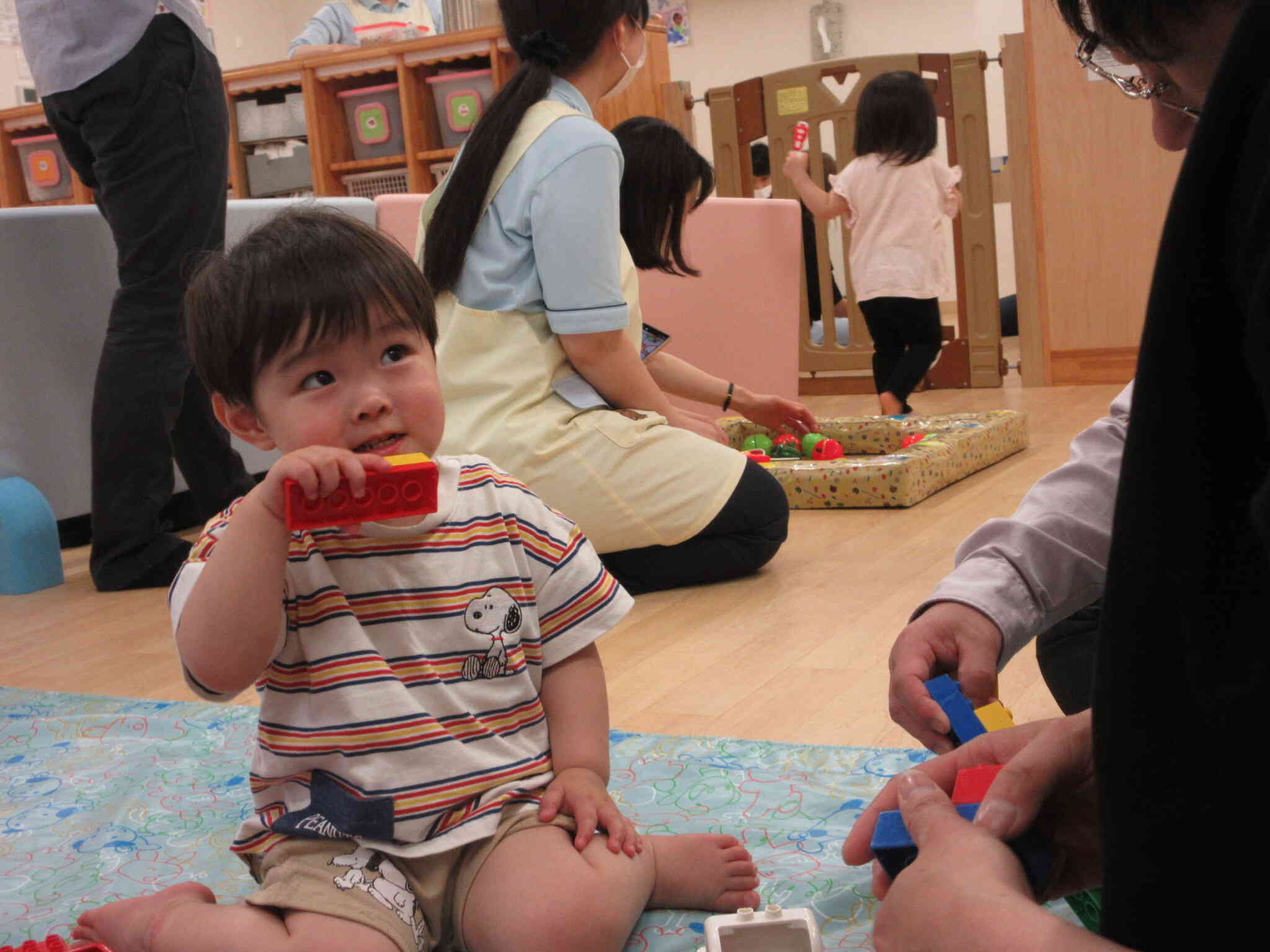 ゴシゴシってこうやるんだよね？見てて～！