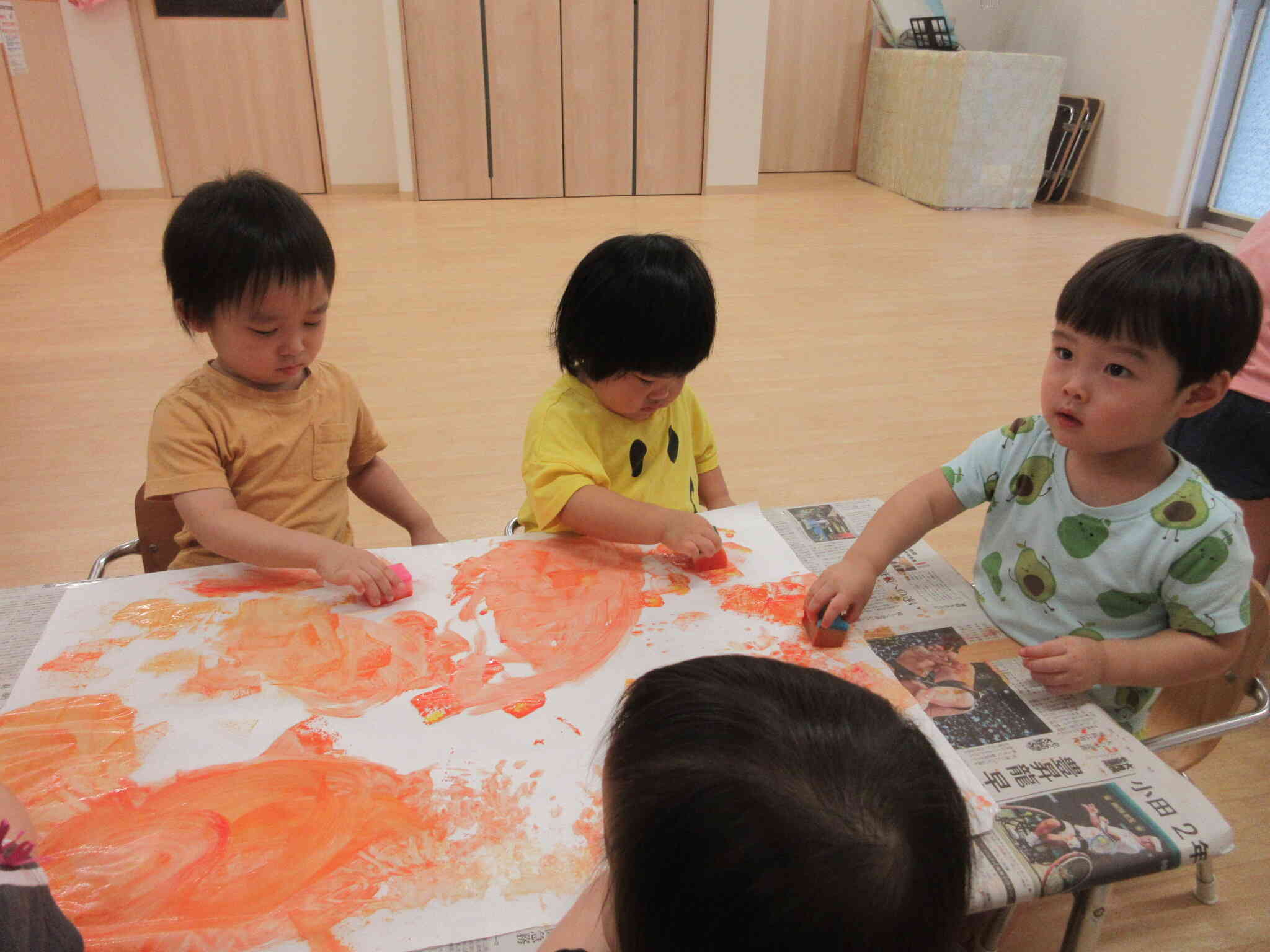 スポンジで色をつけたよ。