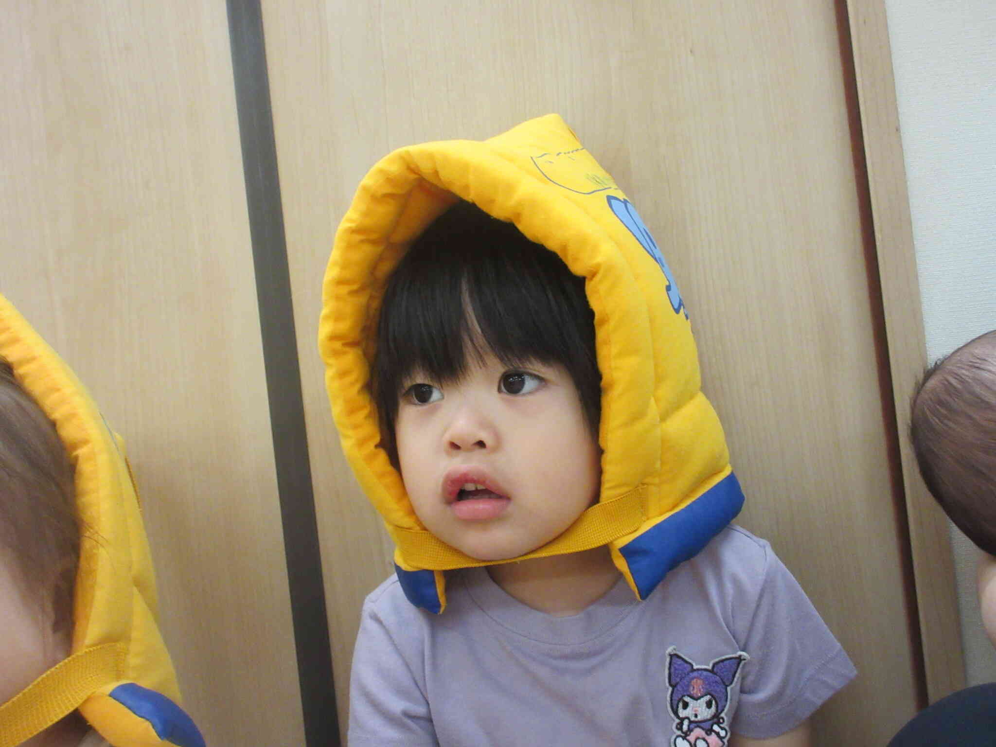 真剣にお話を聞きました。