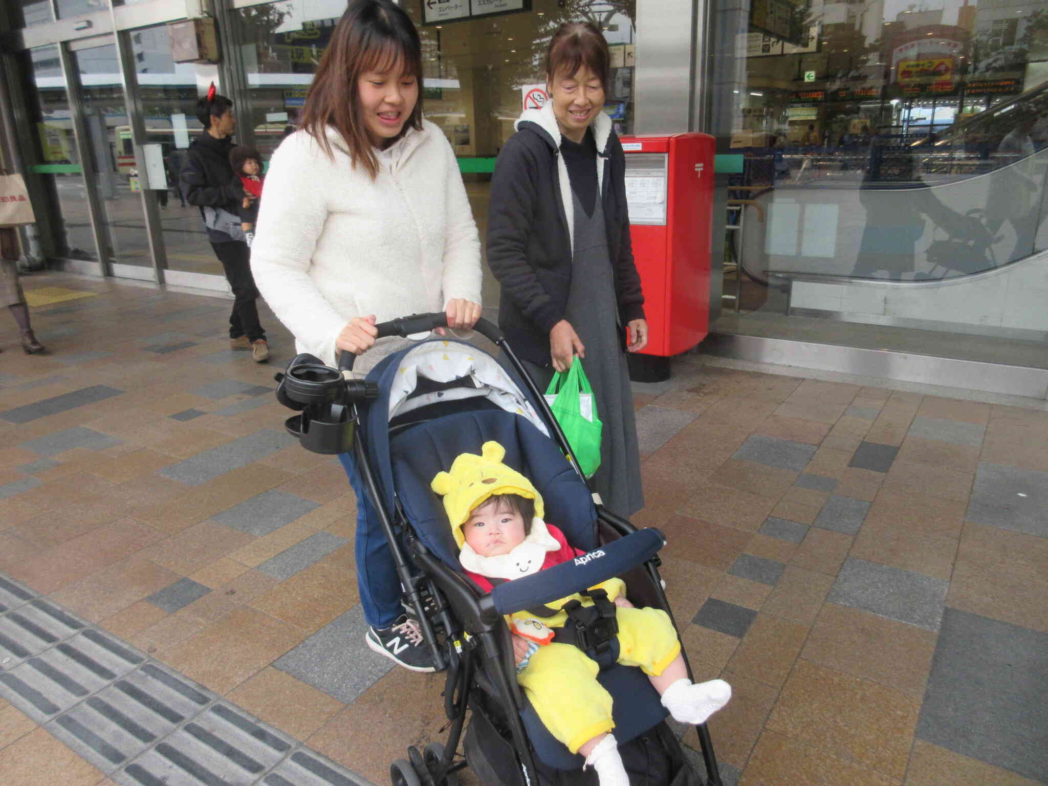 お母さんとおばあちゃんと一緒♡