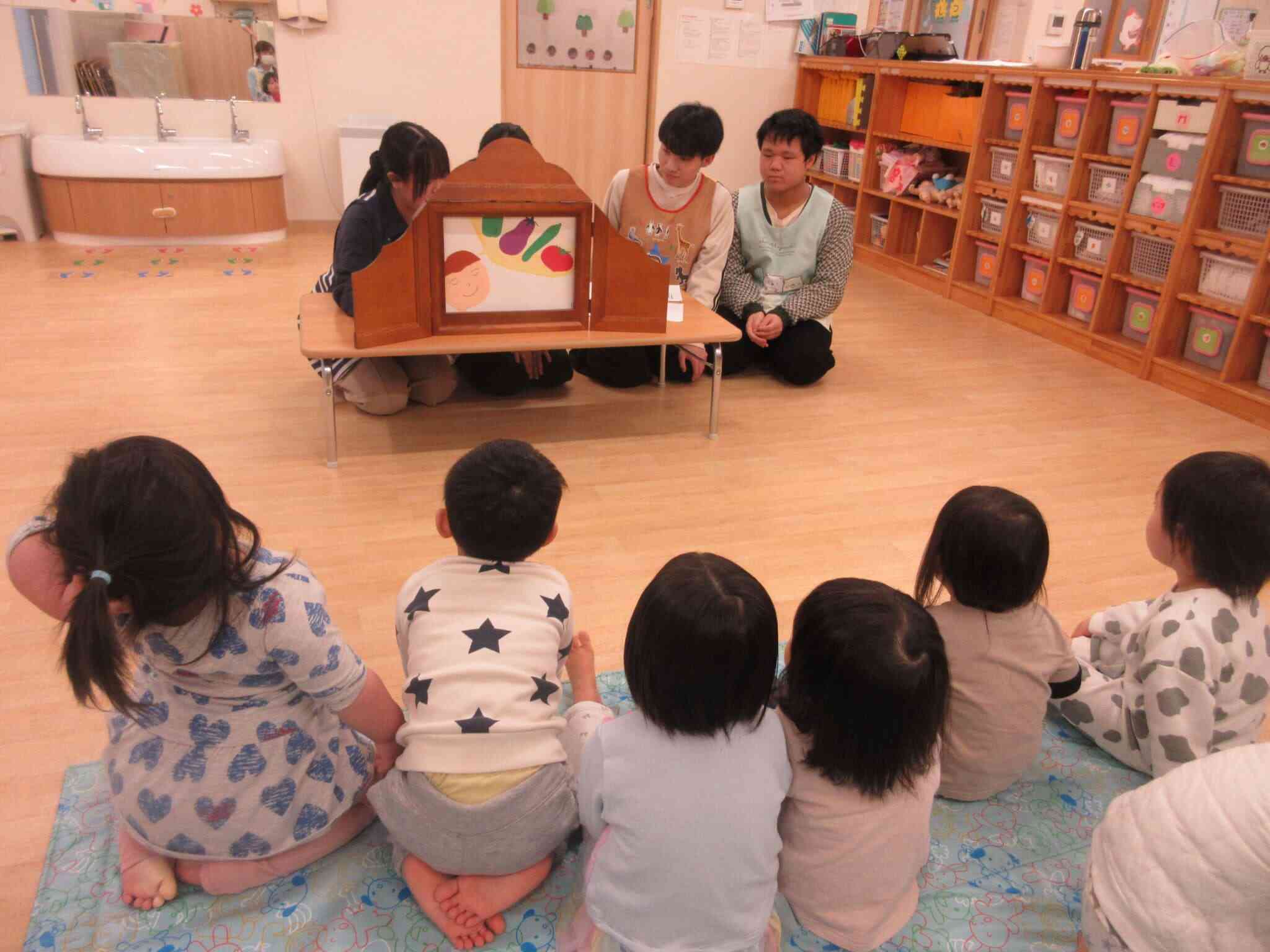 実習のお兄さん、お姉さんが来てくれました♡