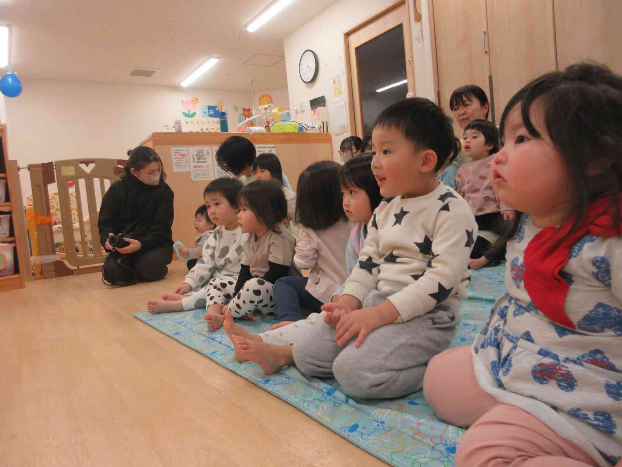 おもしろいおはなしだね♪