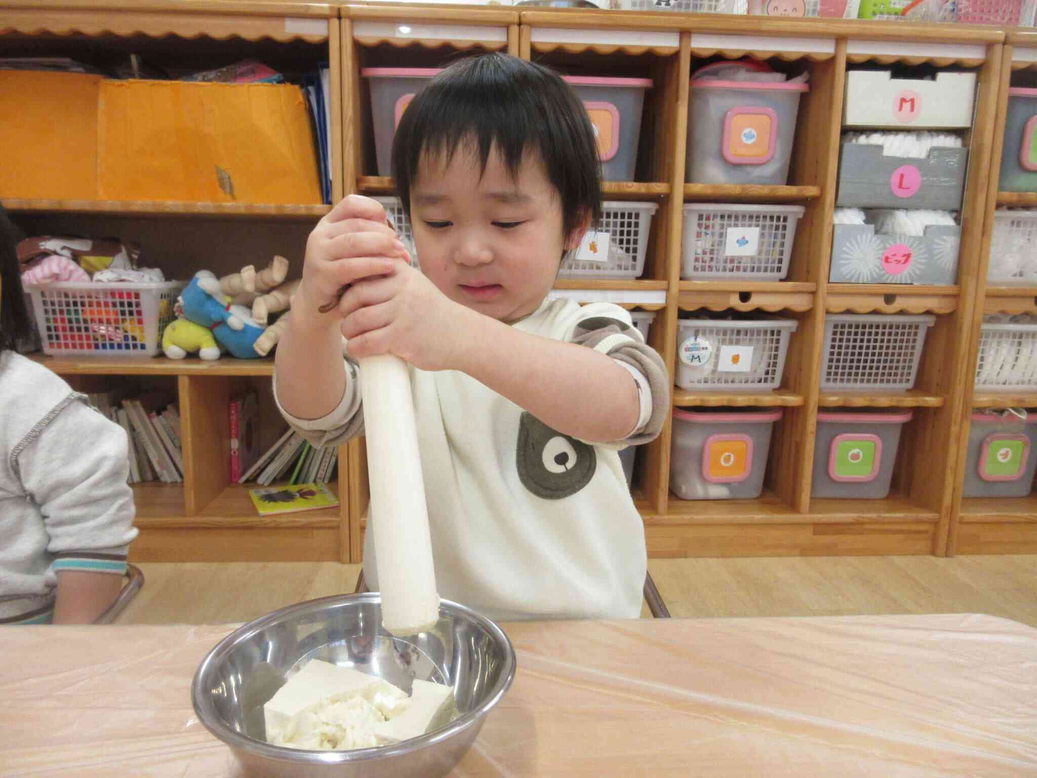 豆腐ってすごくやわらかいね。