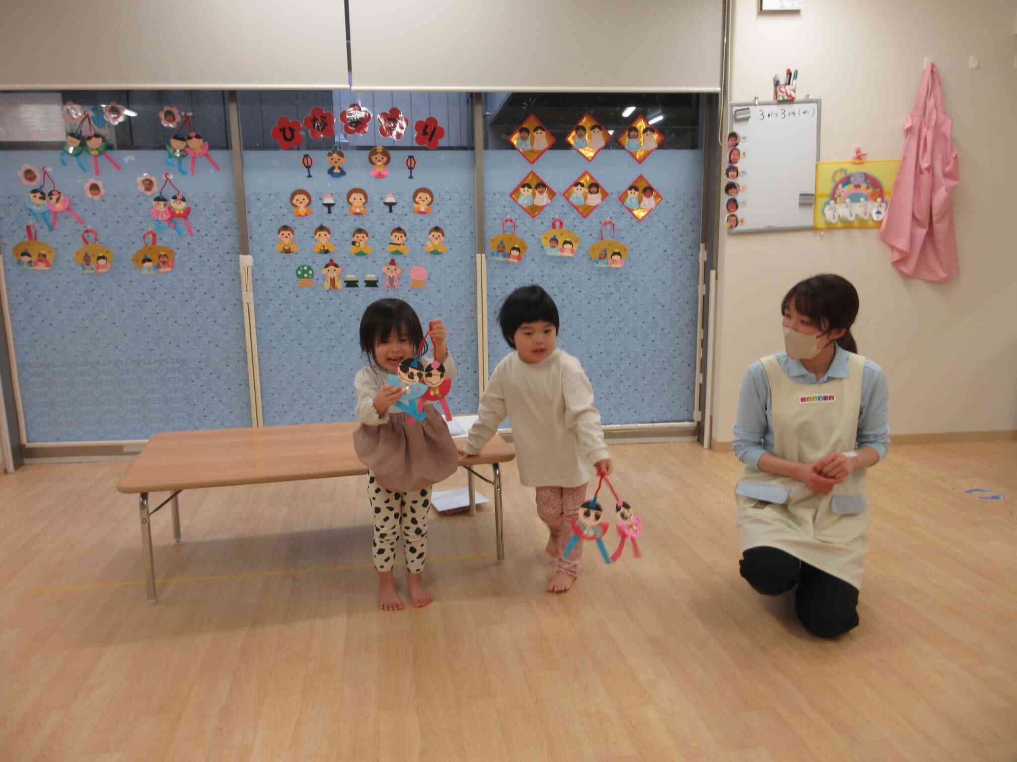 お顔も自分で書いたんだよー！