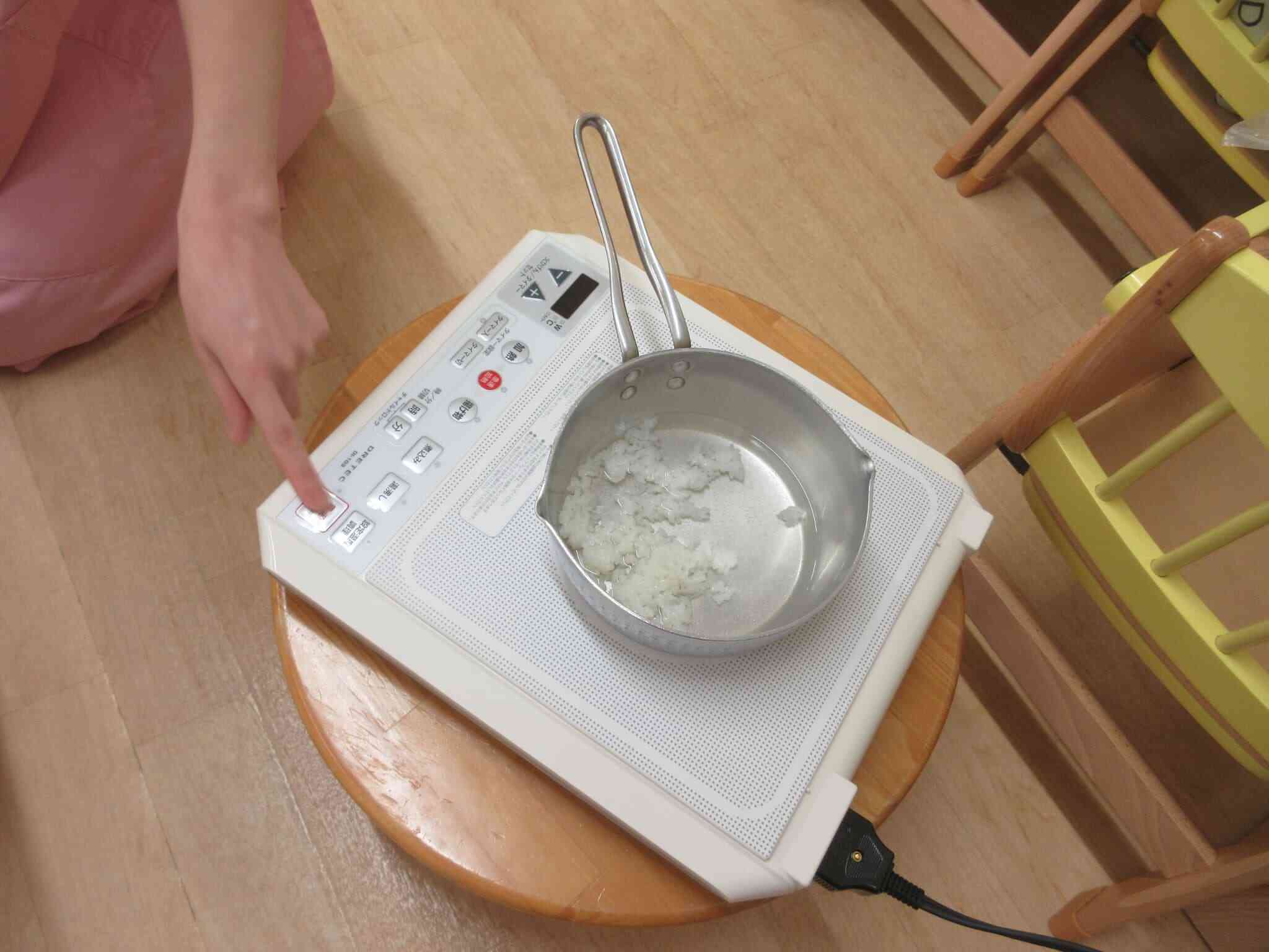 水の量を確認しながら作ってみました。